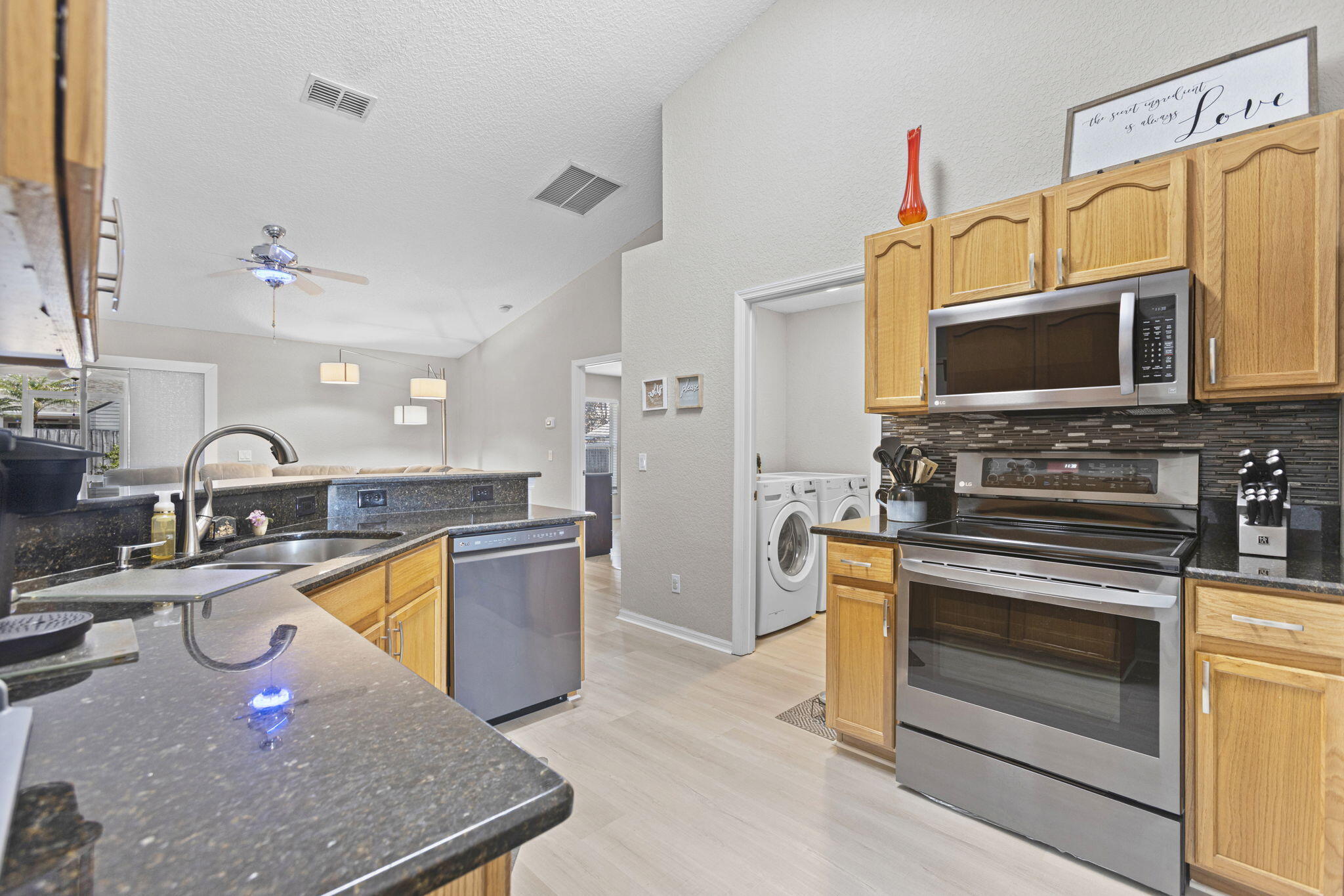 PORT ST LUCIE SECTION 3 - Residential