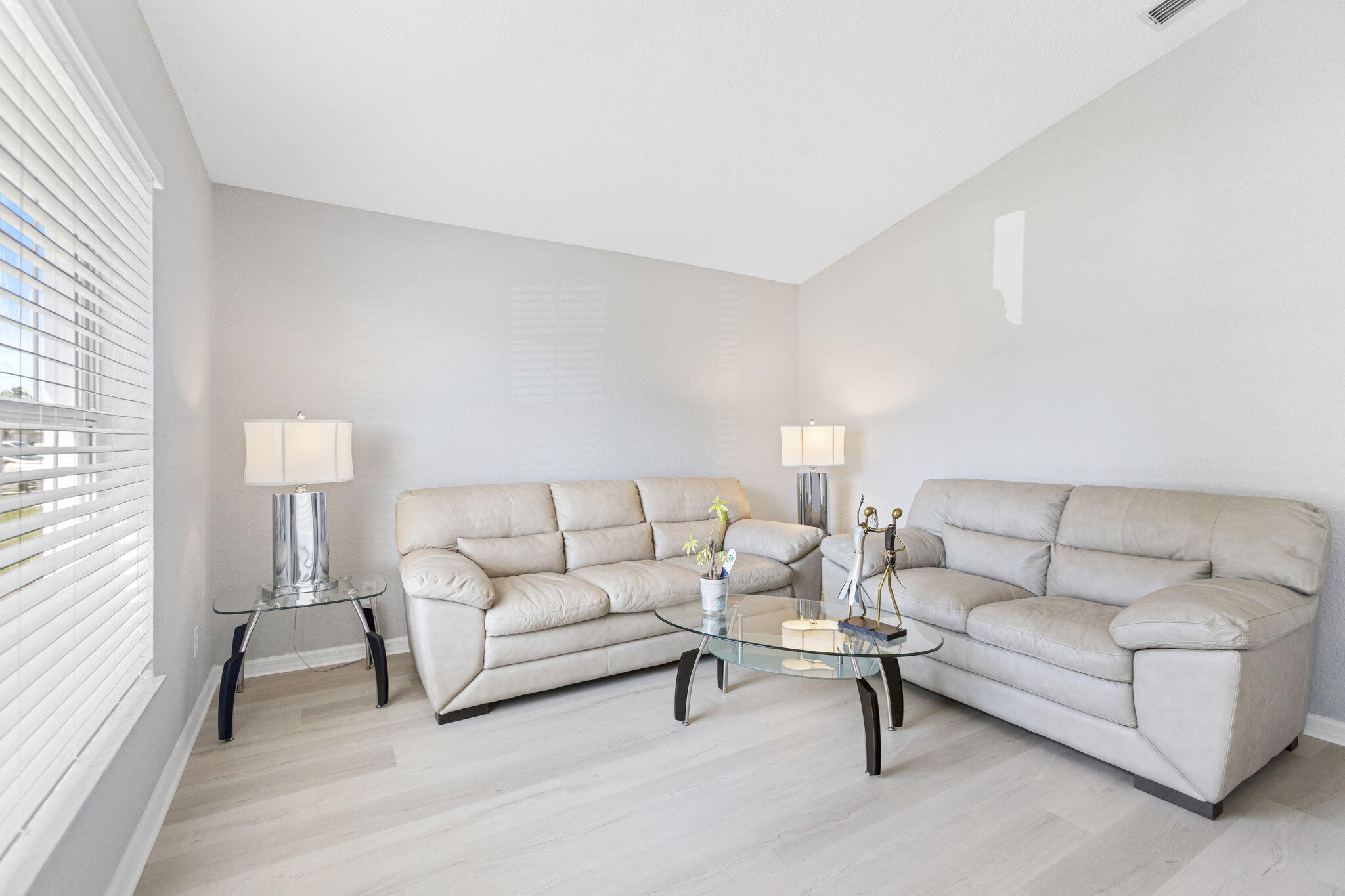 PORT ST LUCIE SECTION 3 - Residential