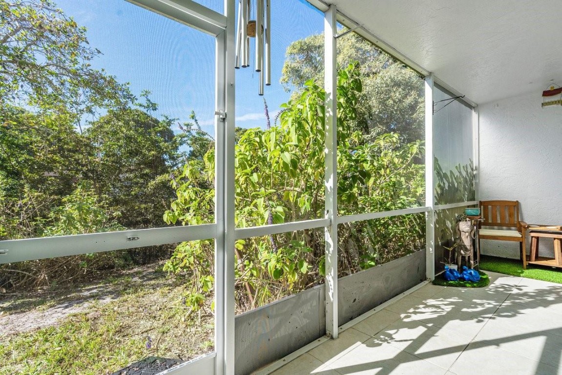 SANDALFOOT SQUIRE - Residential