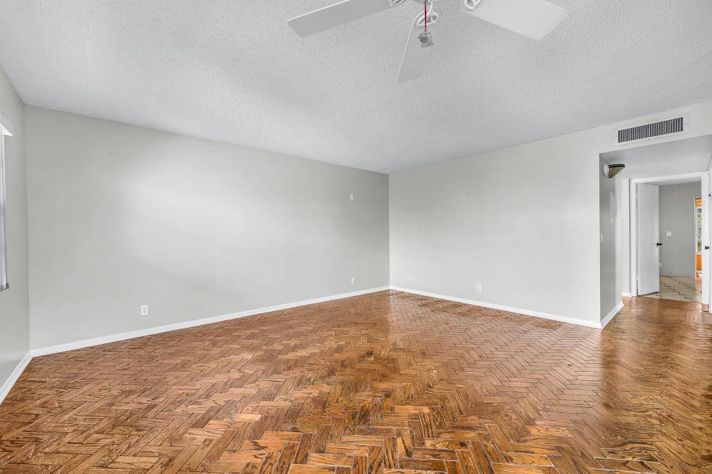Photo of 190 Burgundy D, Delray Beach, FL 33484 (MLS # R11040422)