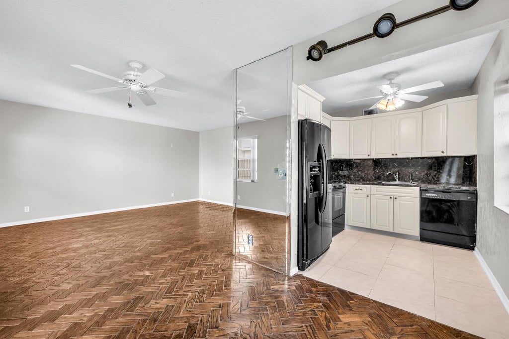 Photo of 190 Burgundy D, Delray Beach, FL 33484 (MLS # R11040422)