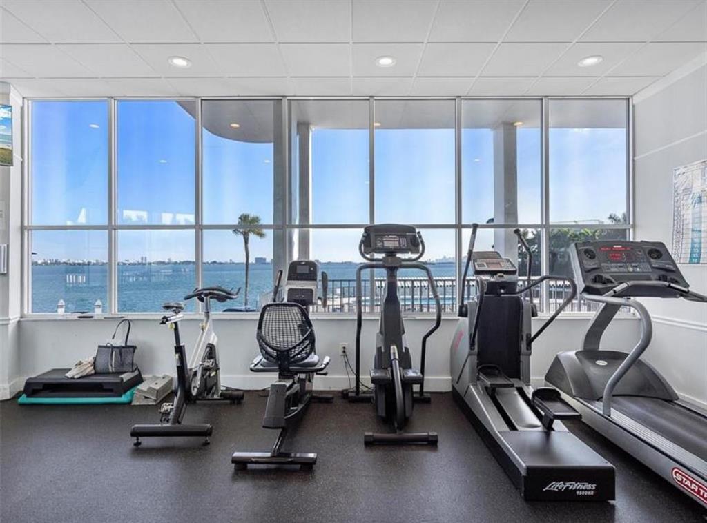 MAJORCA TOWERS CONDO - Residential Lease