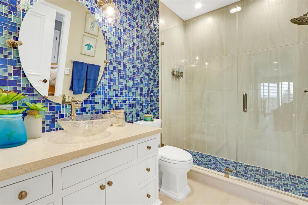 CAPTAINS KEY - Residential