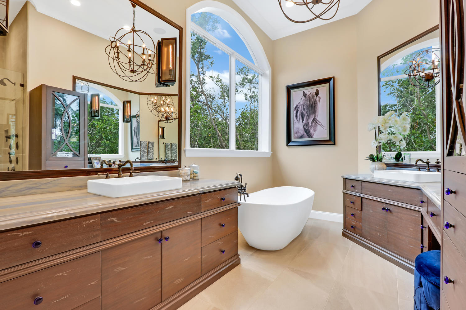 CAPTAINS KEY - Residential