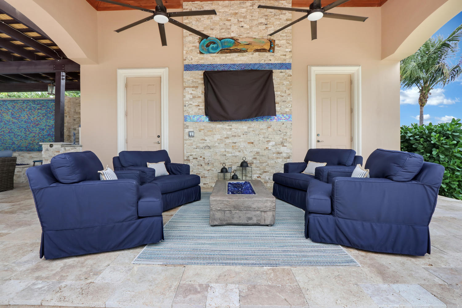 CAPTAINS KEY - Residential