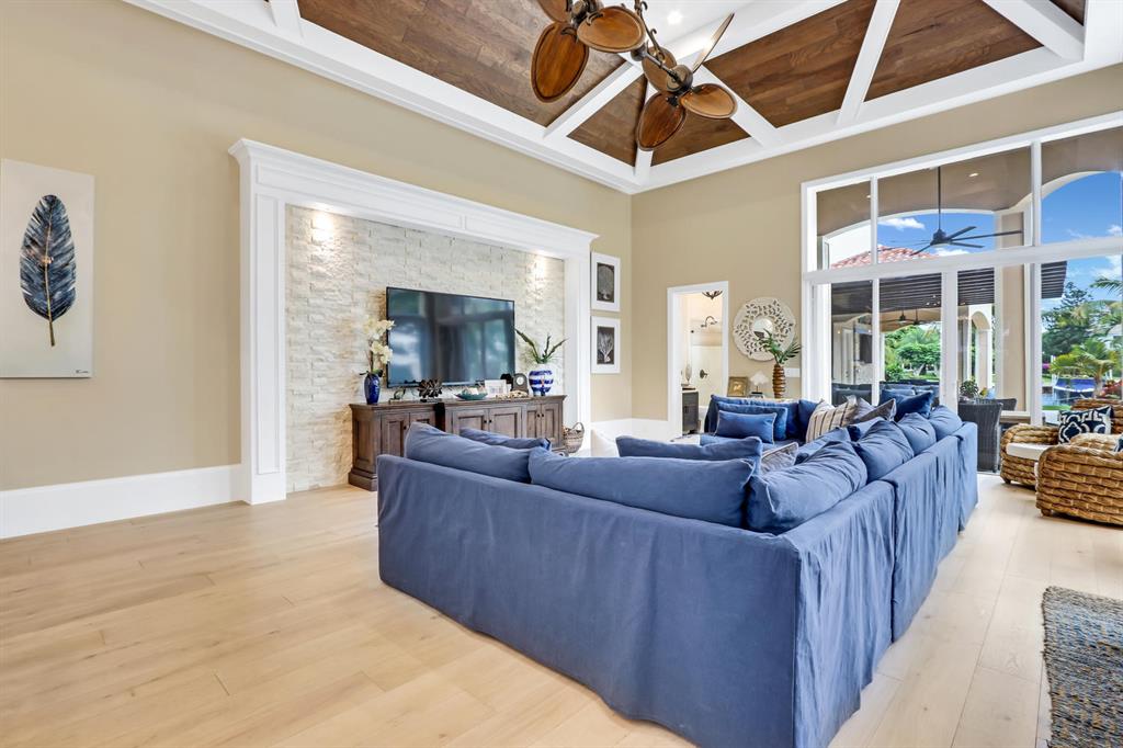 CAPTAINS KEY - Residential