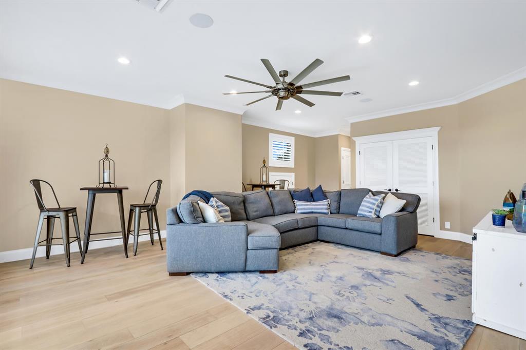 CAPTAINS KEY - Residential