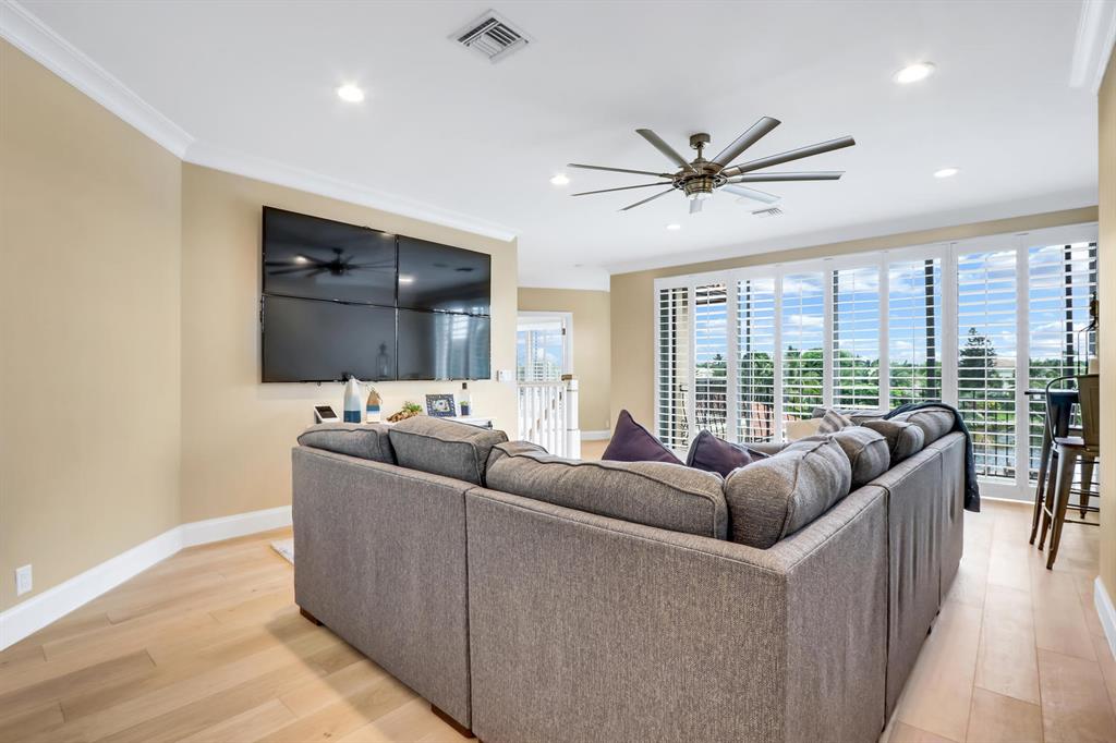 CAPTAINS KEY - Residential