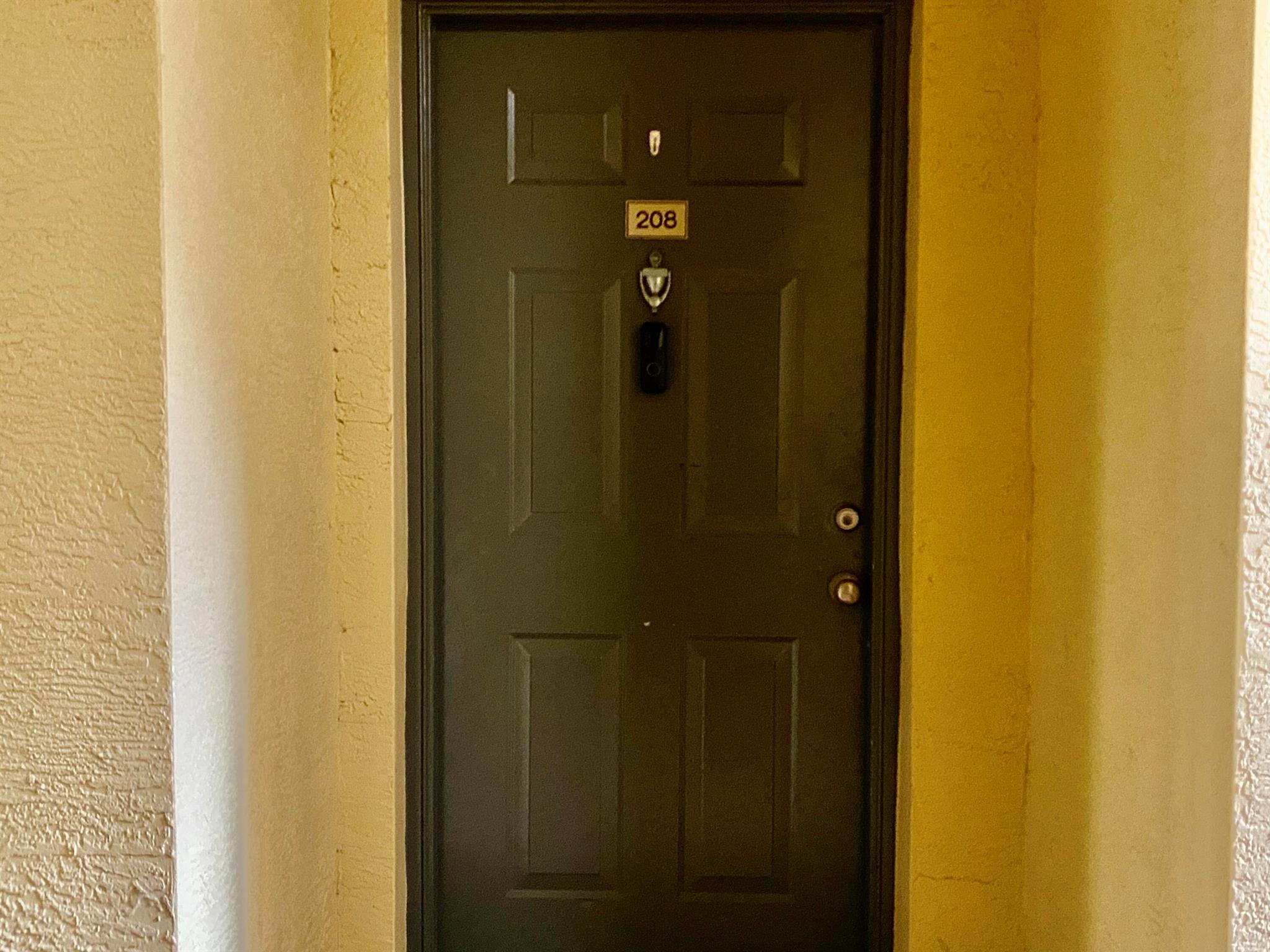 6511 Emerald Dunes Drive 208