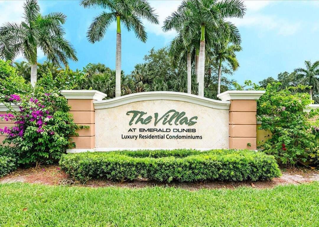 VILLAS AT EMERALD DUNES C - Residential