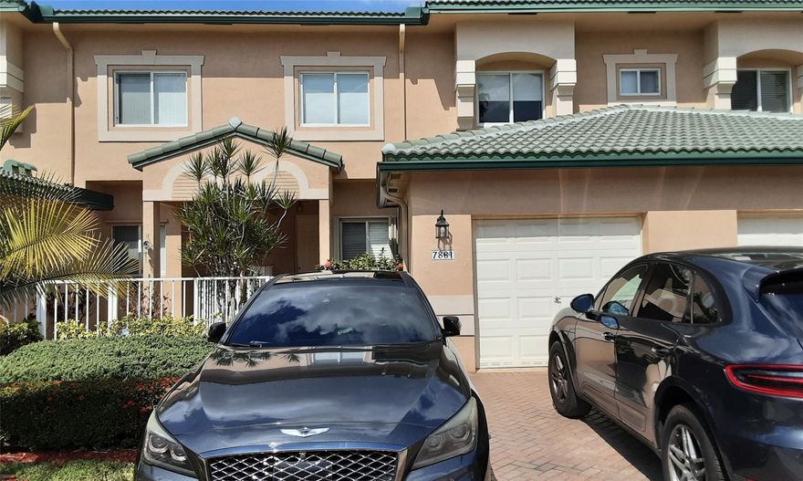 Beautiful Villa style unit in Kings Point; this active adult community features resort-style amenities including a pool, clubhouse, movie theater, and fitness center.  Kensington model: one-story unit with two bedrooms, two full bathrooms and 1-car garage. this spacious designed home has a split floor plan with a formal dining room, den area, living area, breakfast counter, high tray ceilings, and tile flooring throughout. This unit will be rented with furnishings, and washer/dryer. The primary bedroom is a generous size with walk-in closet and extra closet space, as well as, en-suite bathroom. The patio offers a serene space for entertaining.