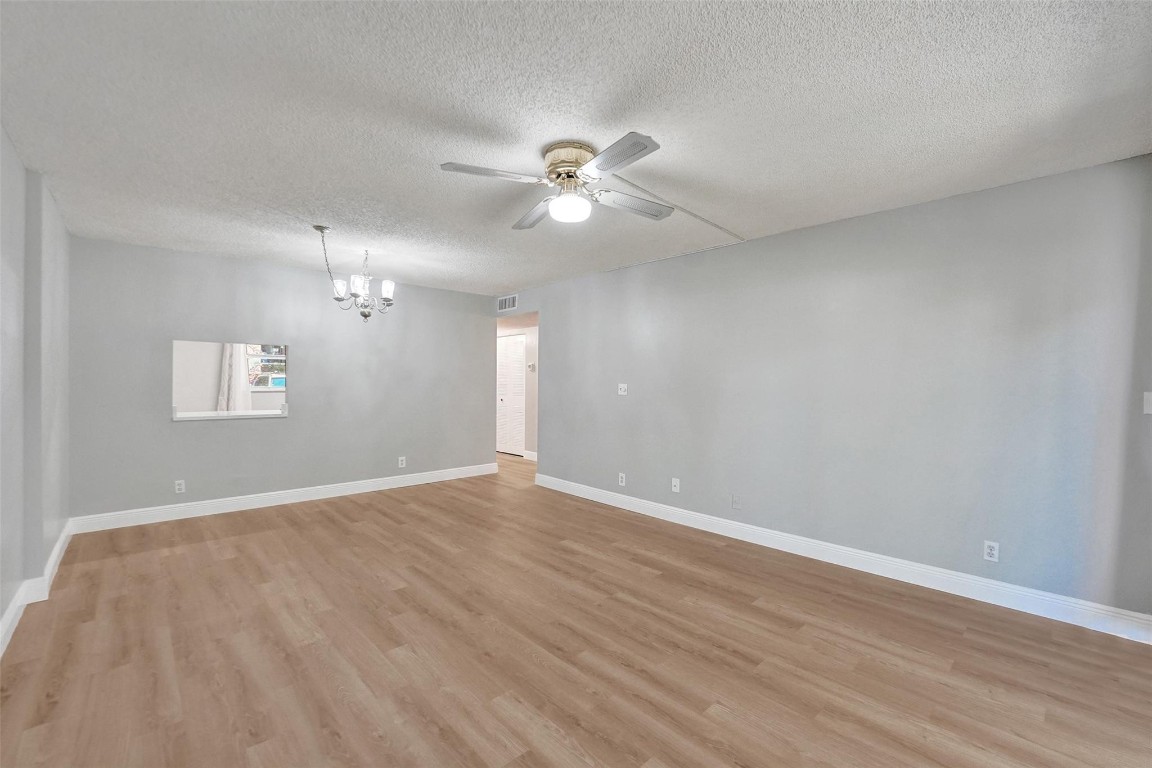 NOVA GARDENS - Residential