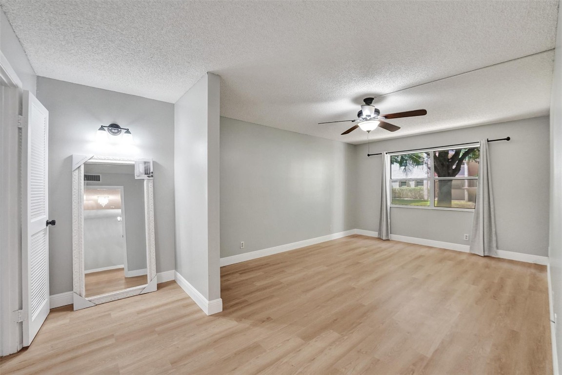 NOVA GARDENS - Residential