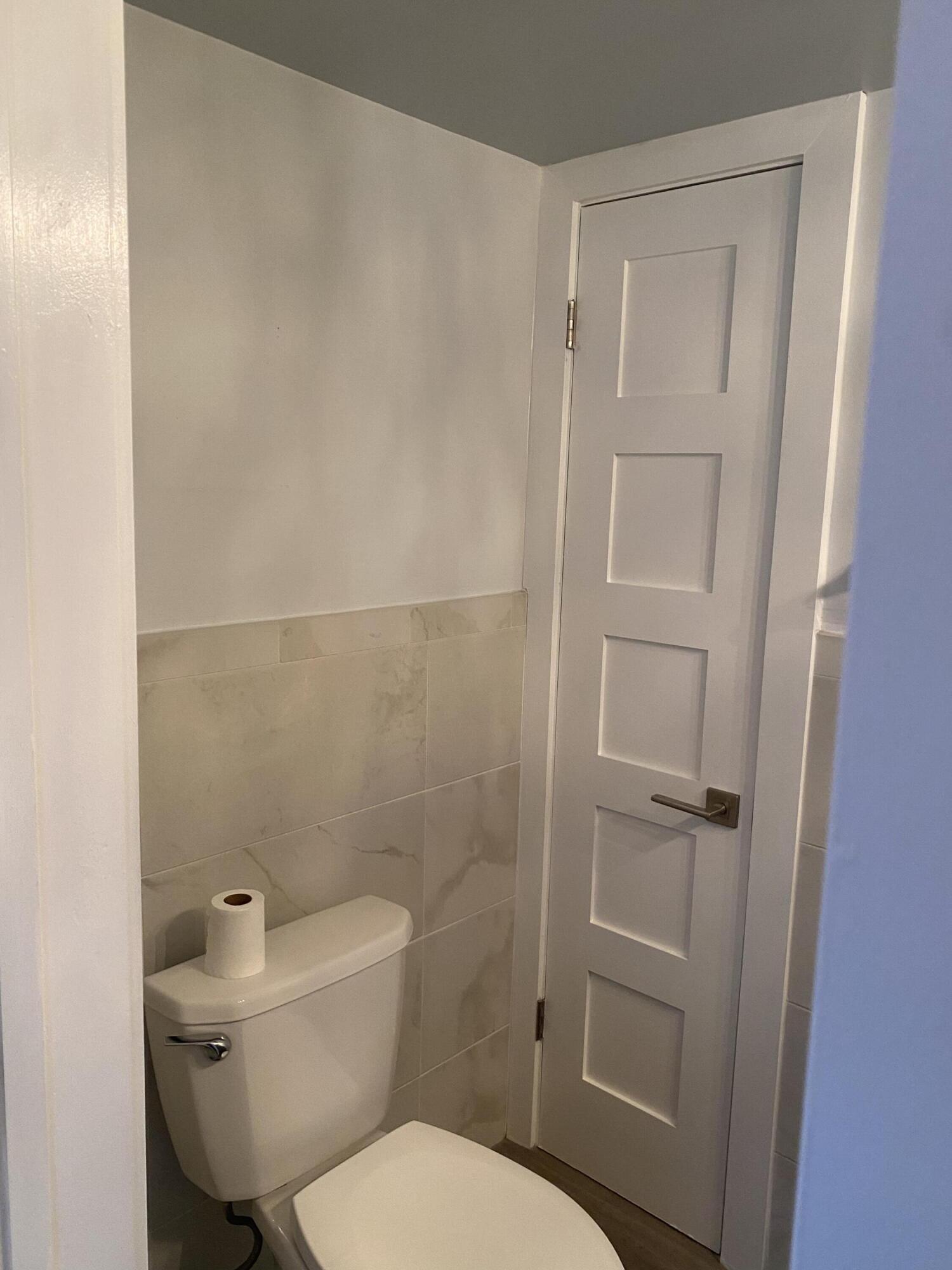 BOCA GOLFVIEW CONDO - Residential Lease