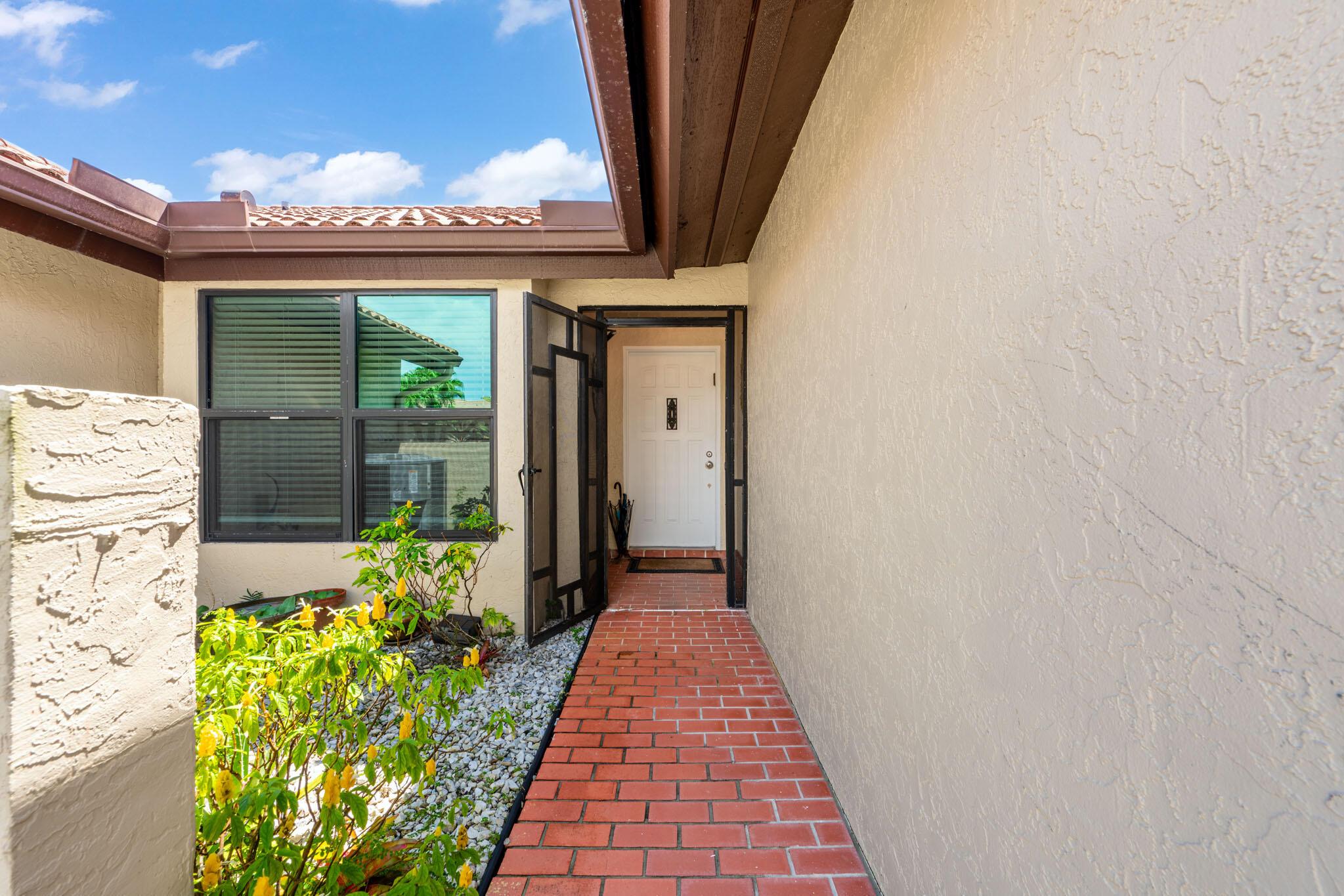 8216 Waterline Drive