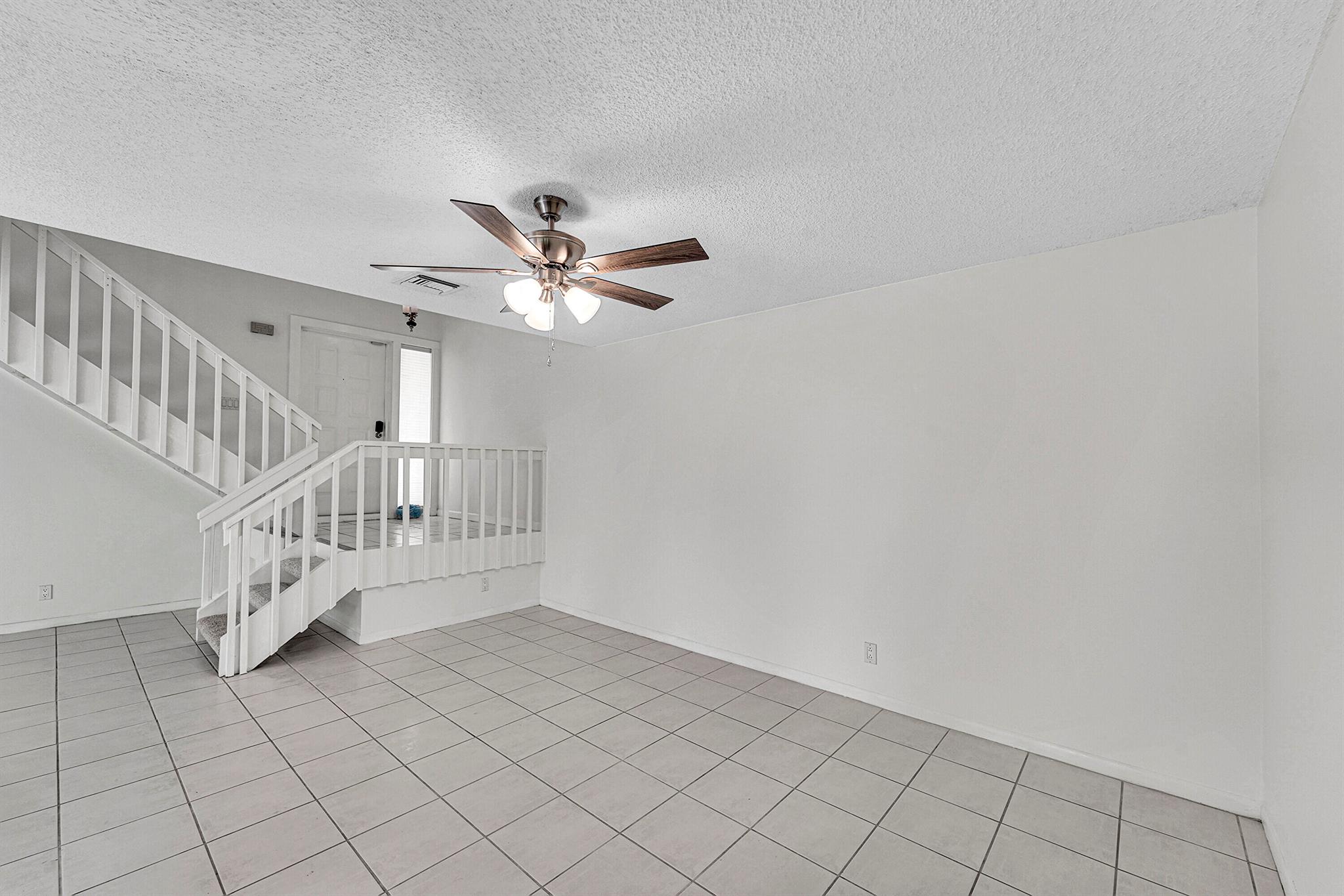 5663 Fox Hollow Drive B