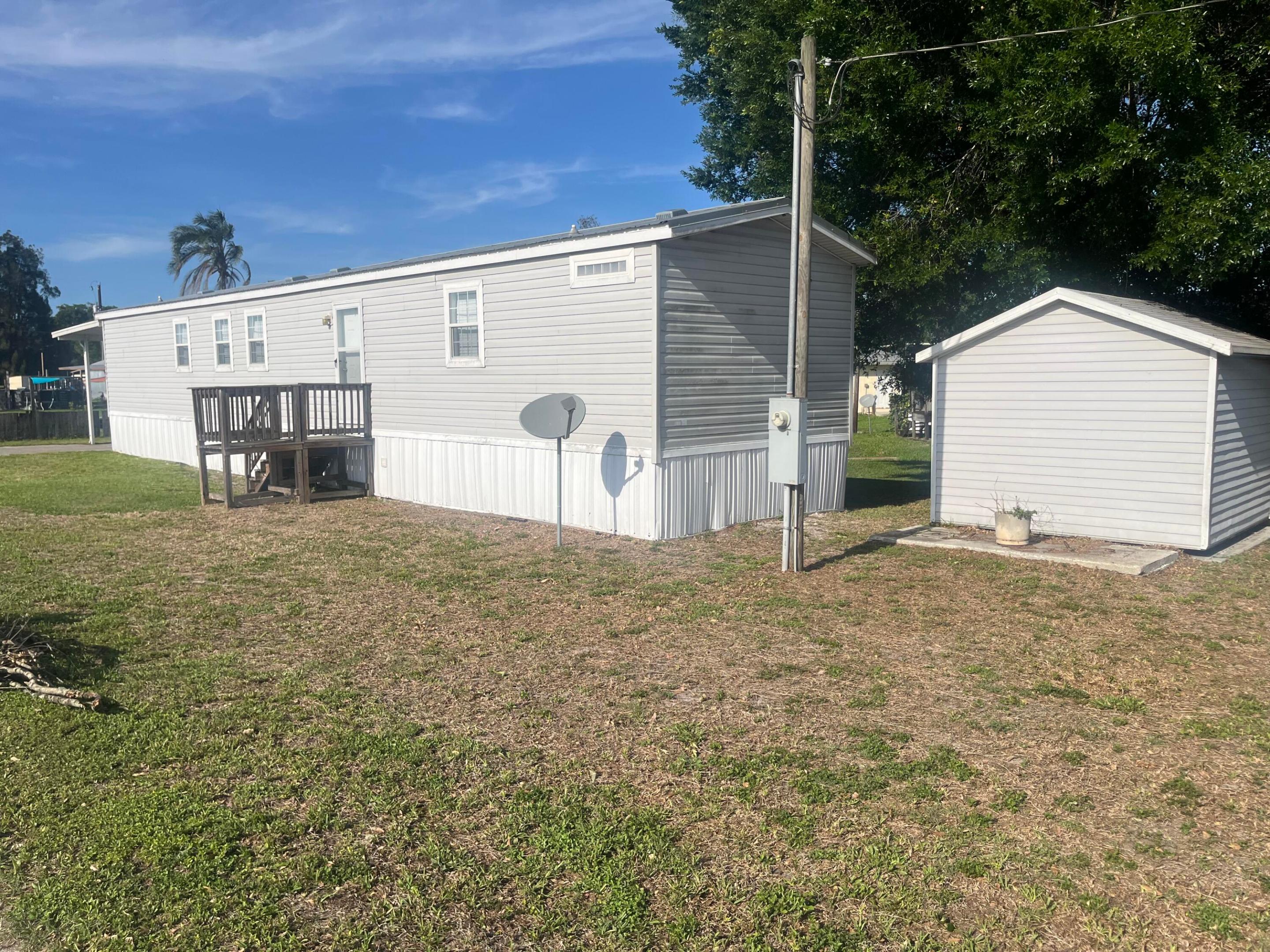 BOWDENS WATERFRONT ESTATES - Residential