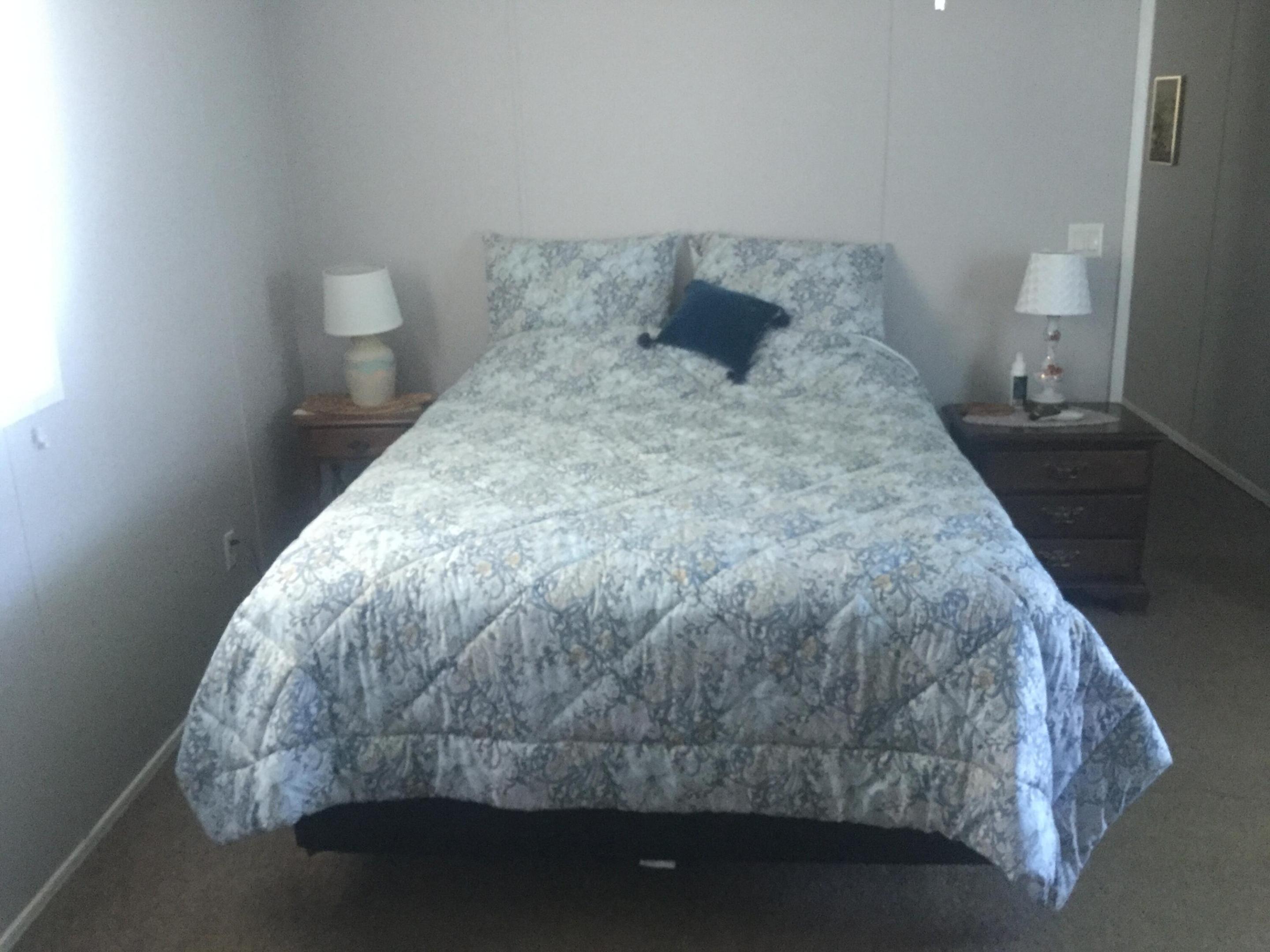 BOWDENS WATERFRONT ESTATES - Residential