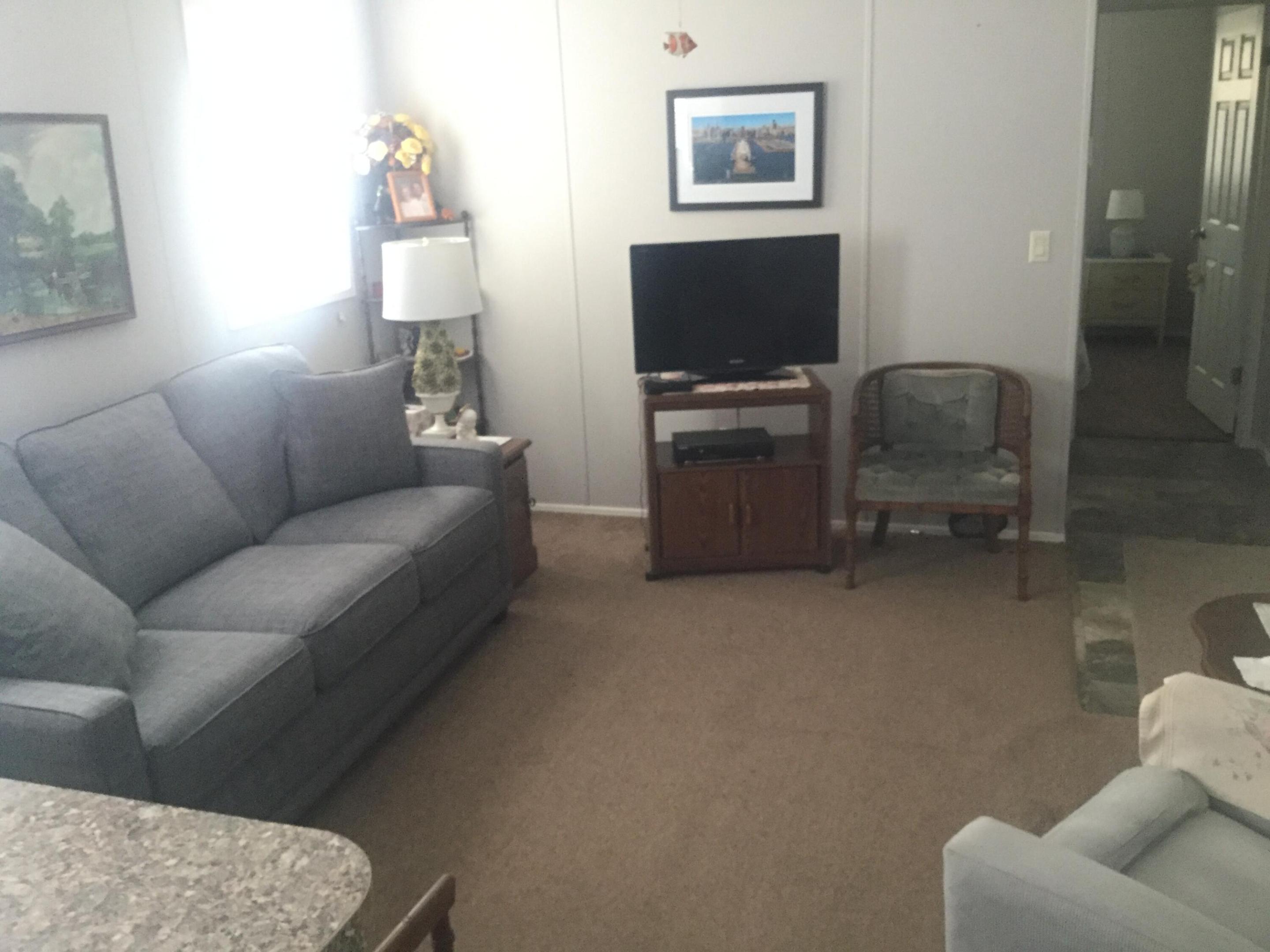BOWDENS WATERFRONT ESTATES - Residential