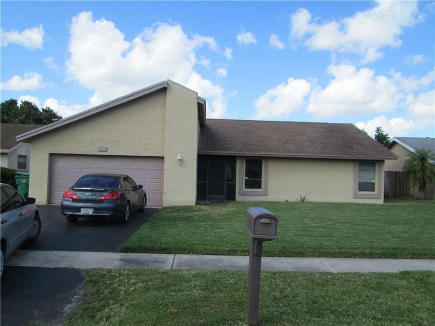 Beautiful 3 bedroom home with 2 bathroom in excellent neighborhood. Minutes away from excellent schools and Sawgrass Mall.Granite counter tops, Stainless steel appliances, Very easy to show!What A Great House Waiting For You To Make It Your Home. Ceramic Tile in through out the house. Fenced porch  yard with 2 outdoor storage shed. Make Your Appointment To See This One Today.