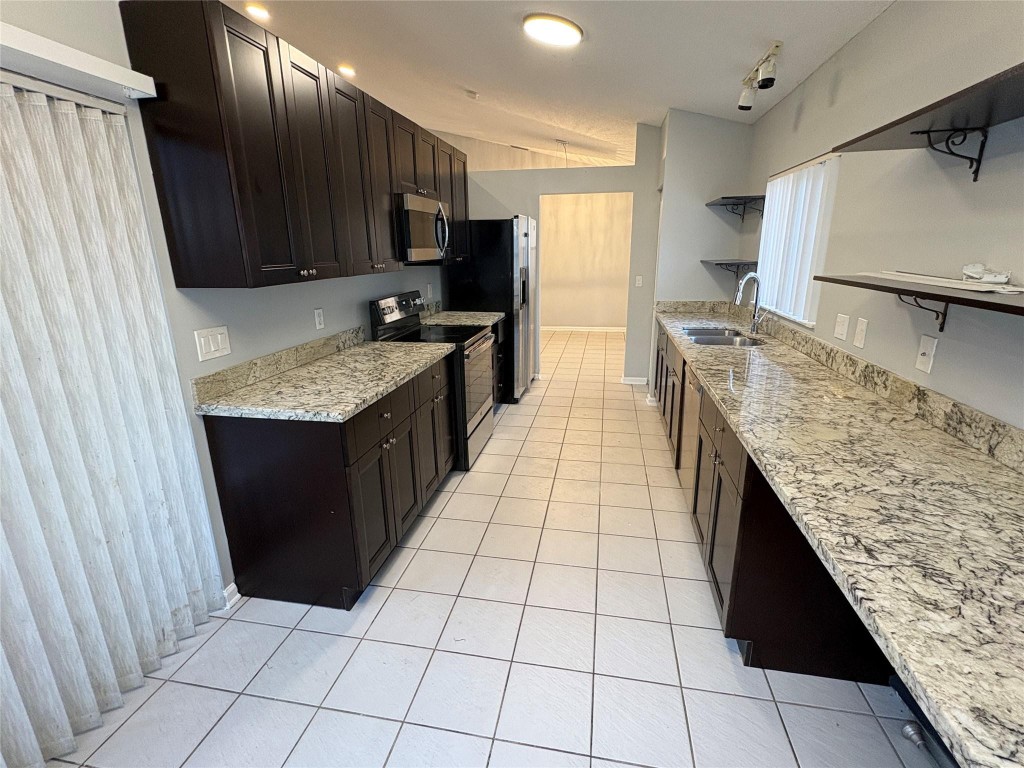 TERRAMAR ONE - Residential Lease