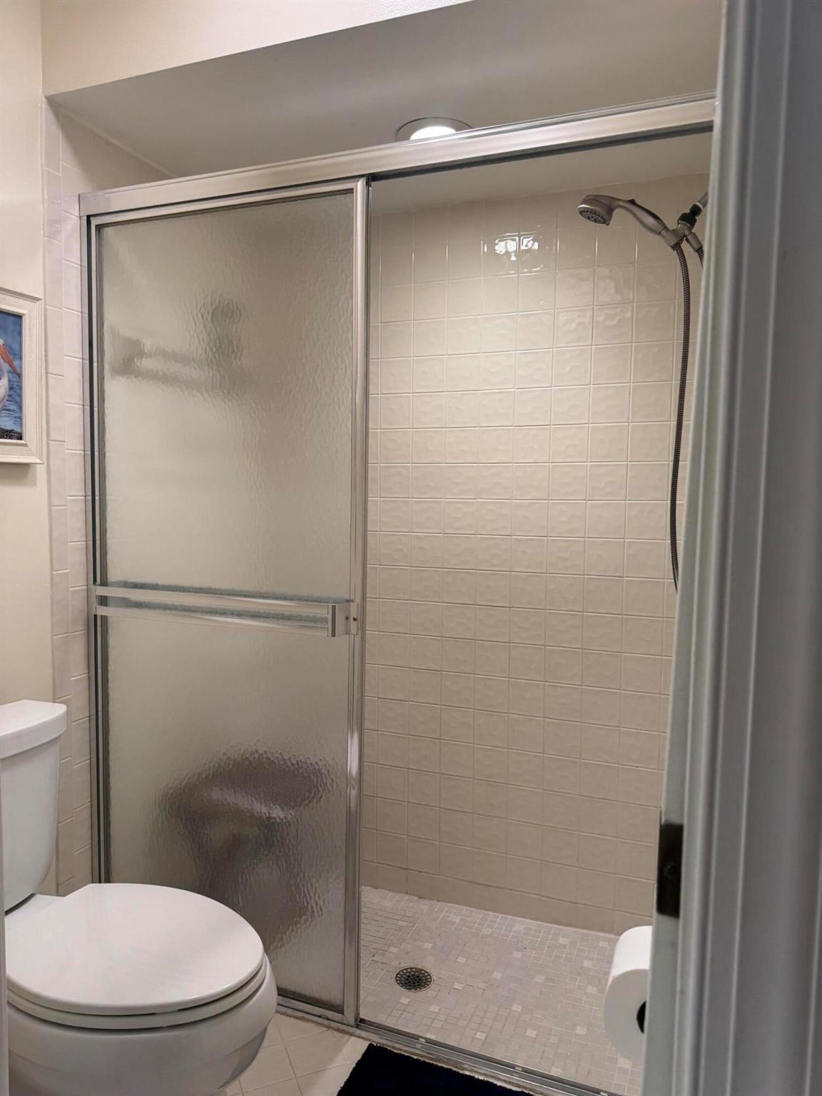 VILLAS OF OCEAN DUNES - Residential Lease