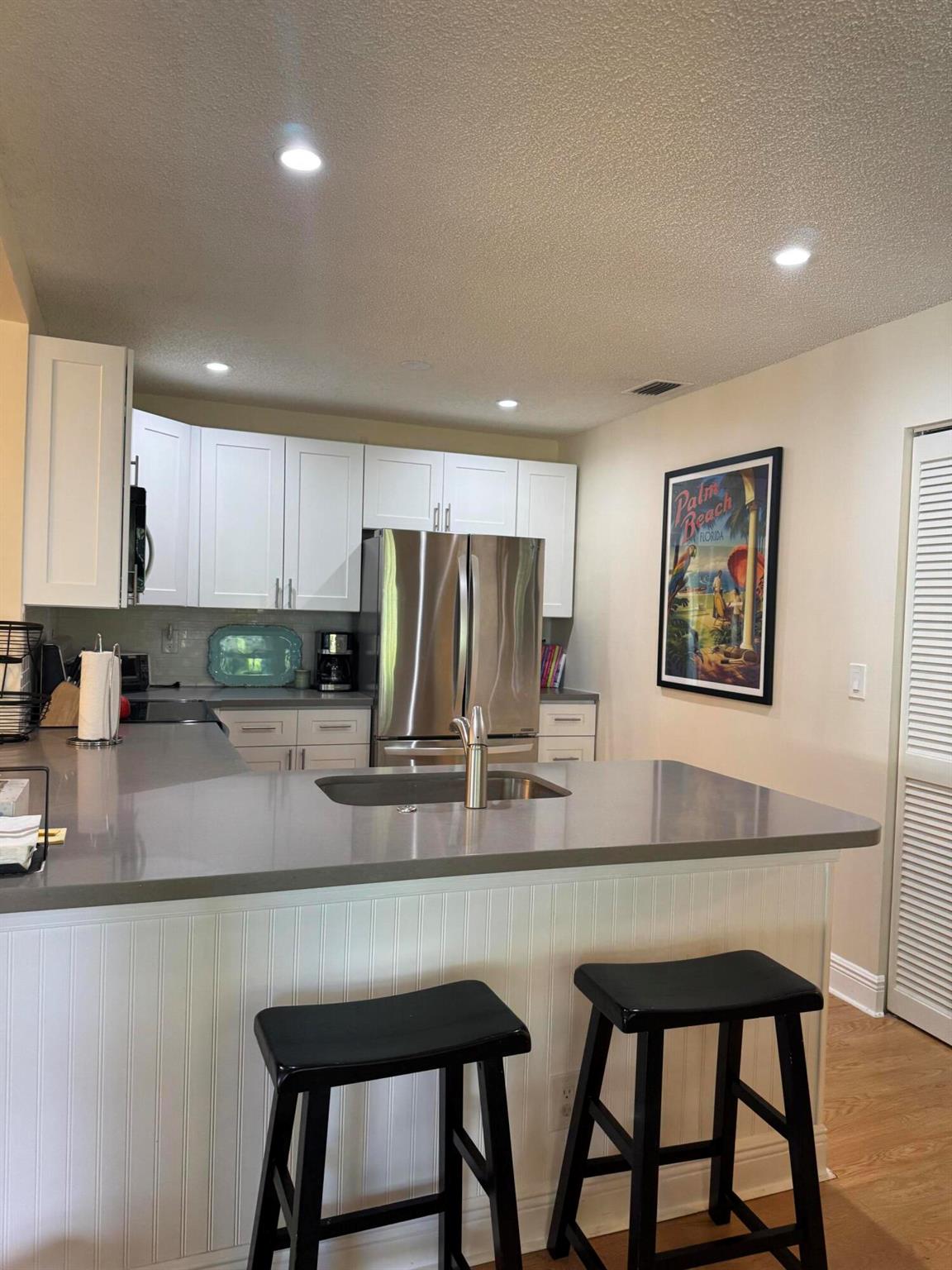 VILLAS OF OCEAN DUNES - Residential Lease