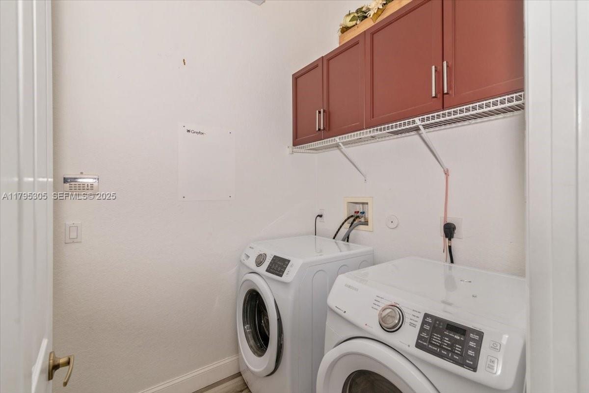 HERON BAY - Residential