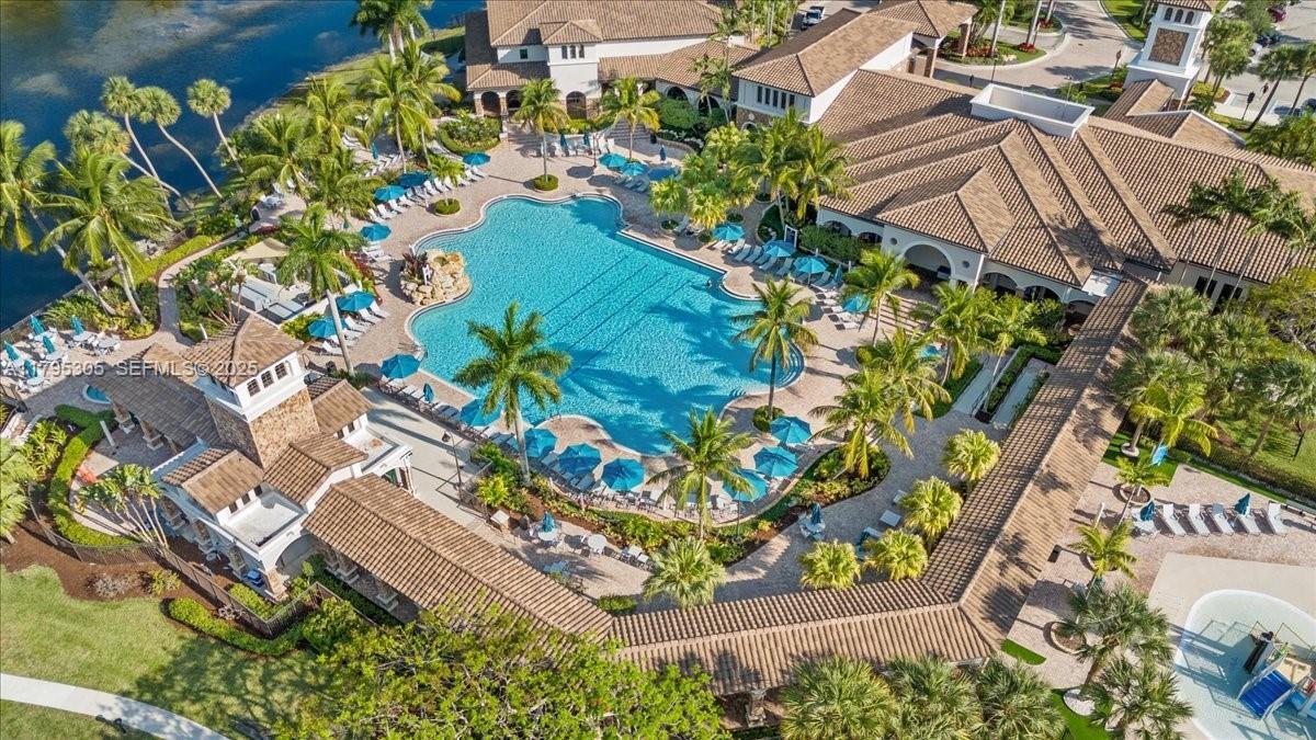 HERON BAY - Residential