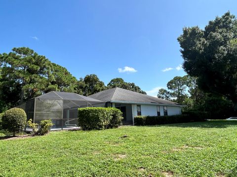 A home in Port St Lucie