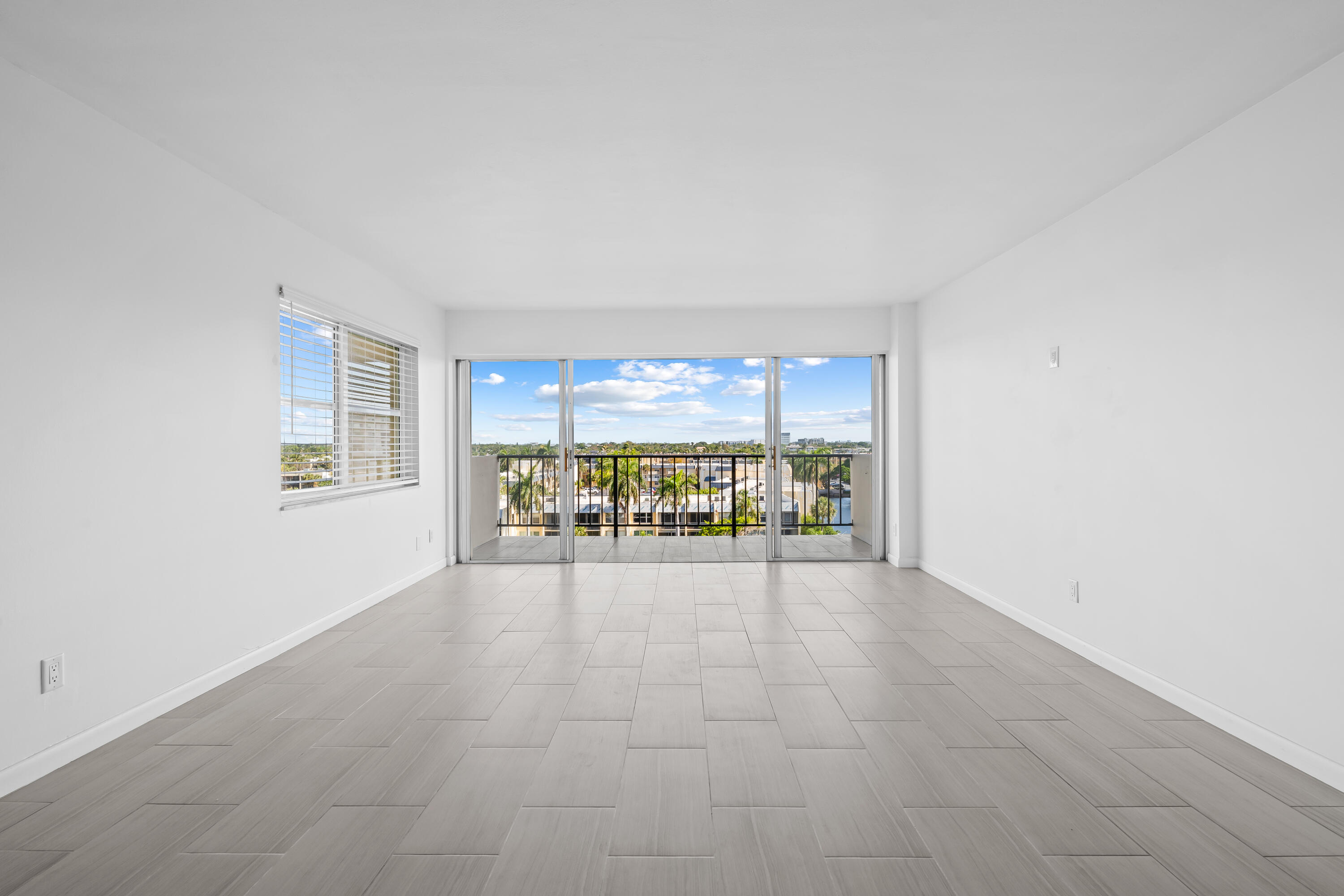 WATERFORD POINT CONDO - Residential