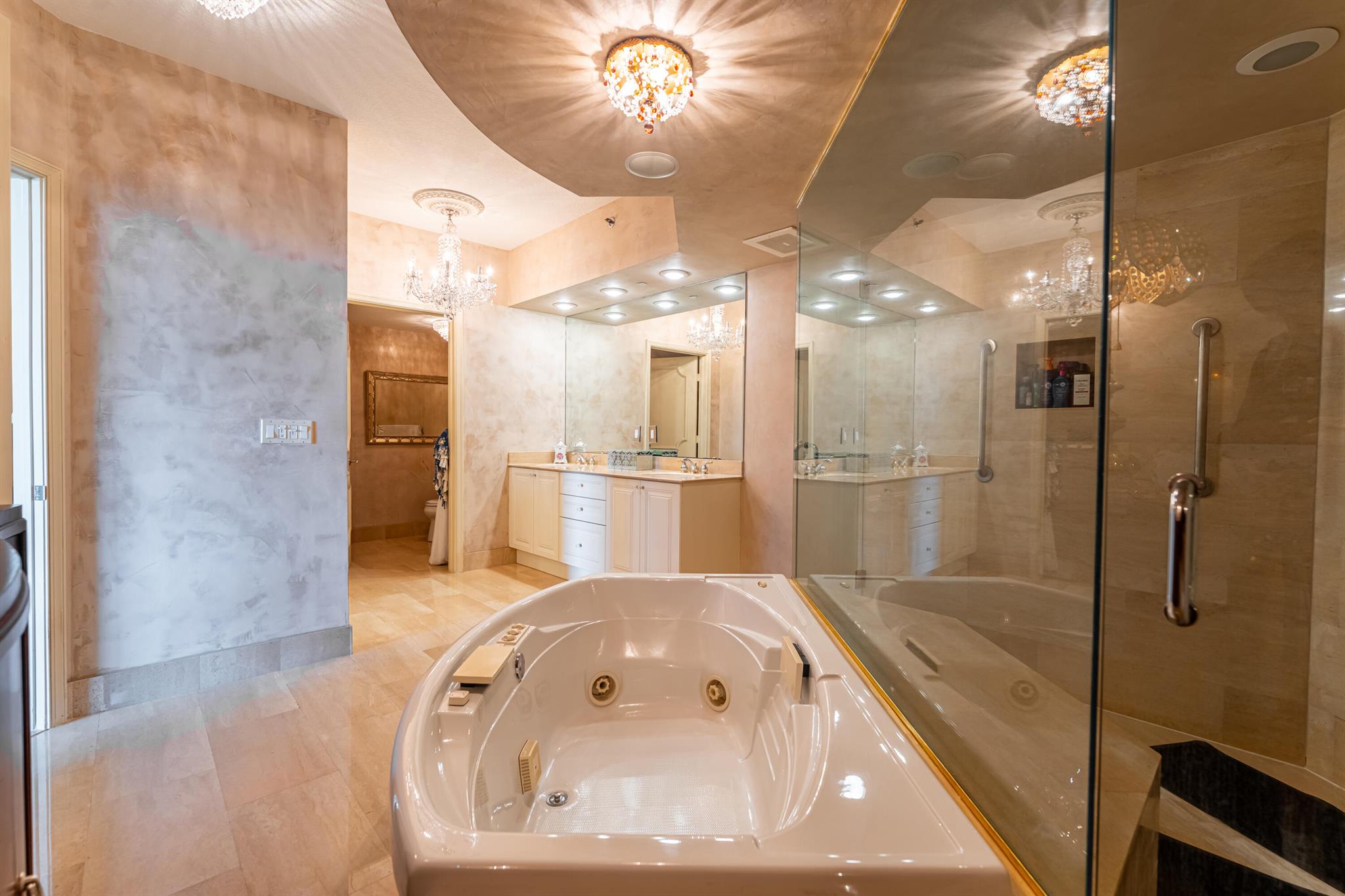 TOSCANA SOUTH CONDO - Residential