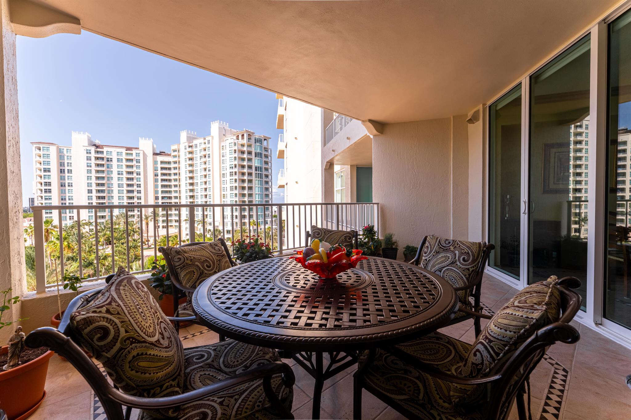 TOSCANA SOUTH CONDO - Residential