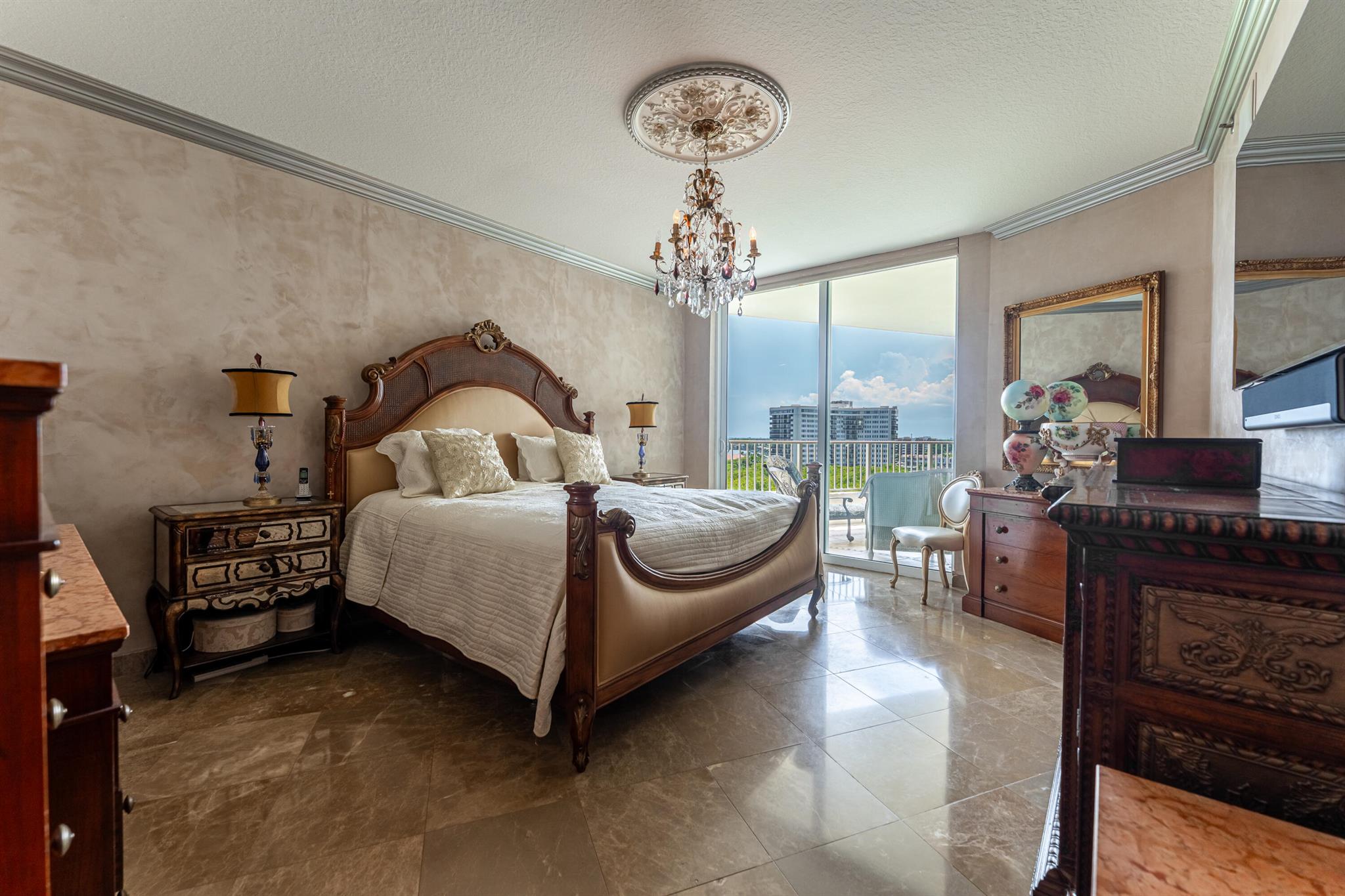 TOSCANA SOUTH CONDO - Residential