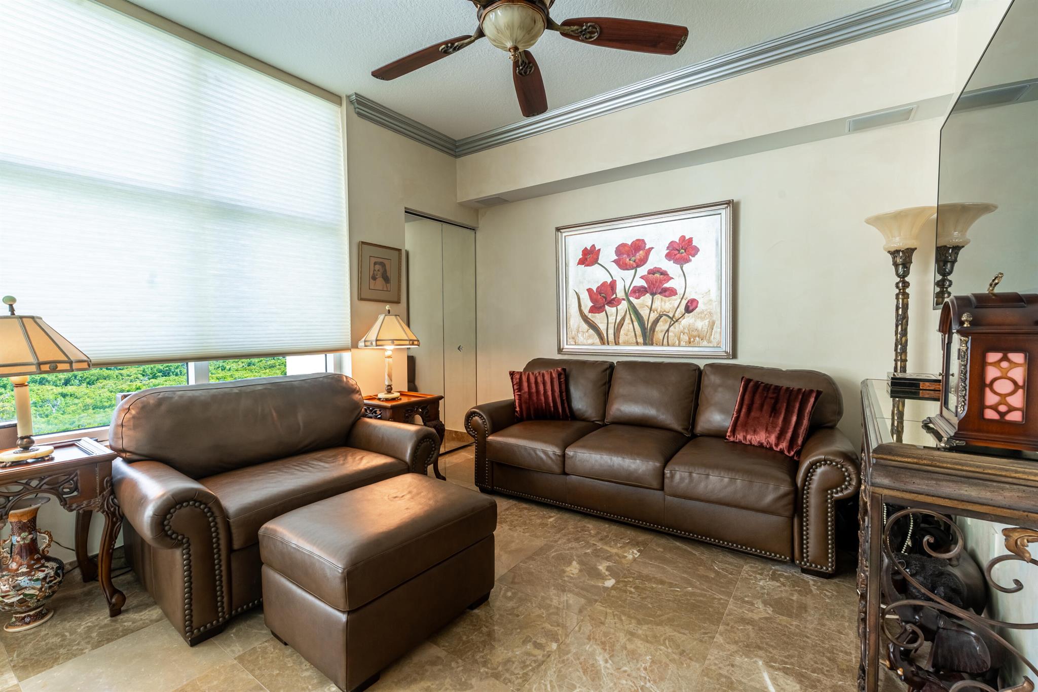 TOSCANA SOUTH CONDO - Residential