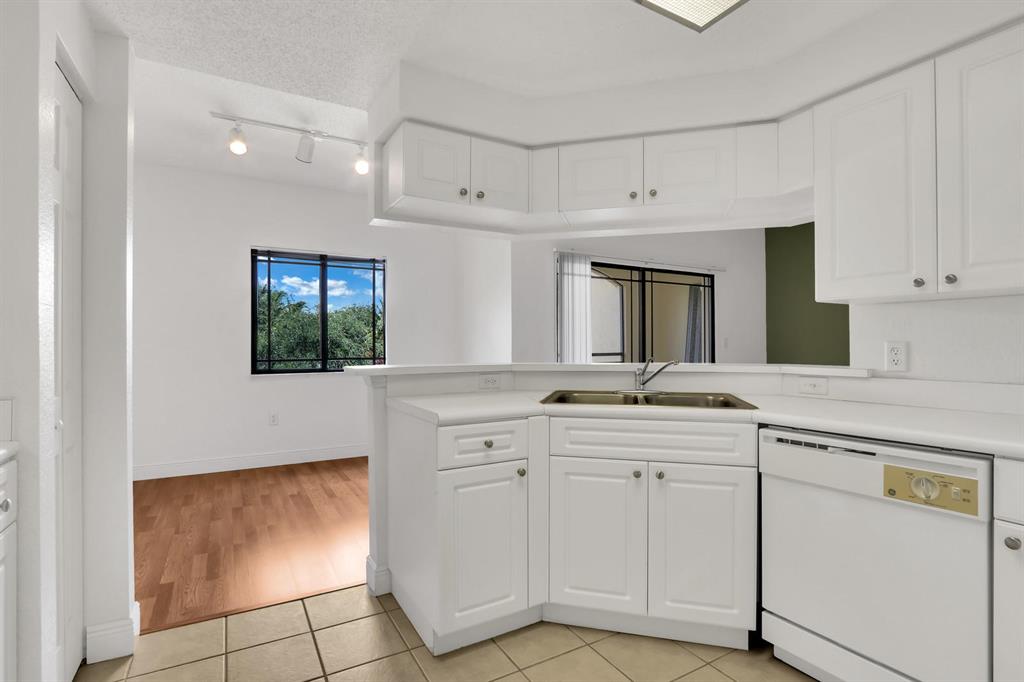 SAN MATERA THE GARDENS CONDO - Residential