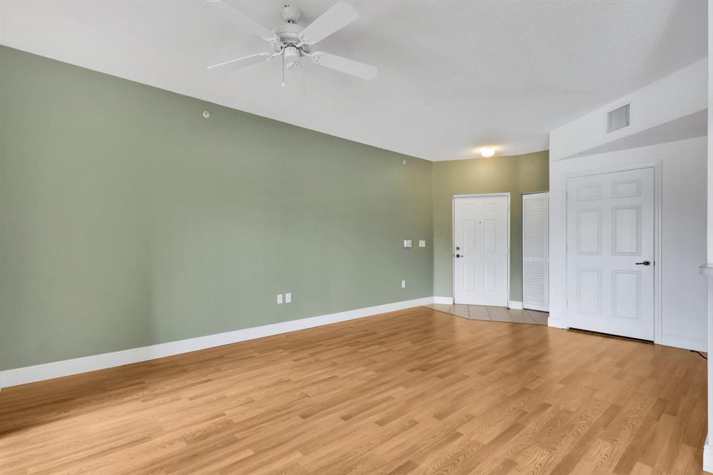 SAN MATERA THE GARDENS CONDO - Residential