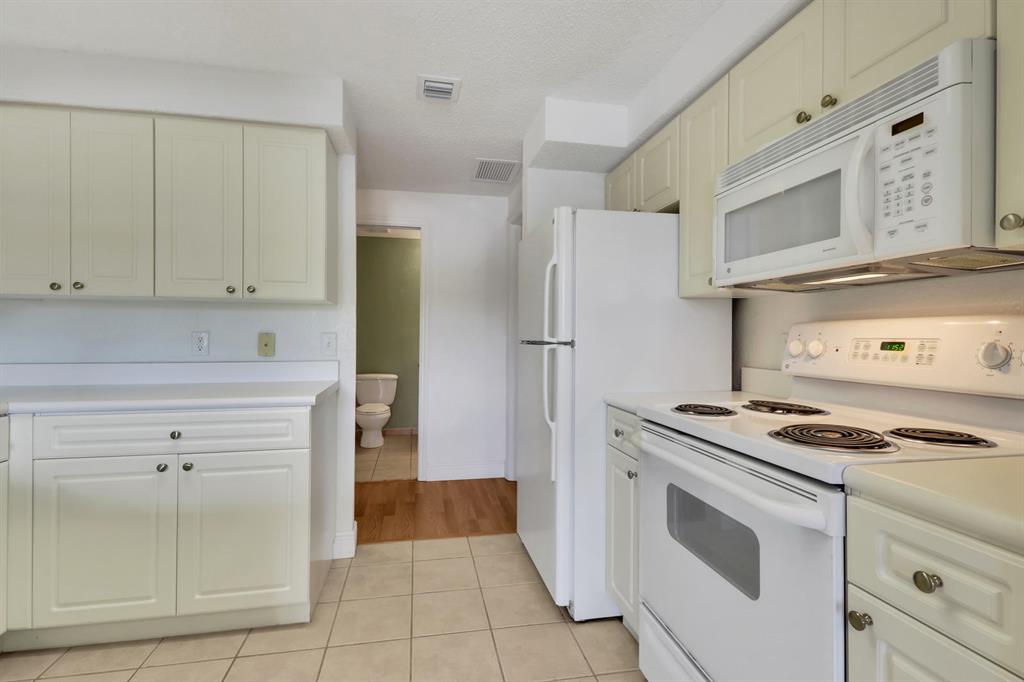 SAN MATERA THE GARDENS CONDO - Residential