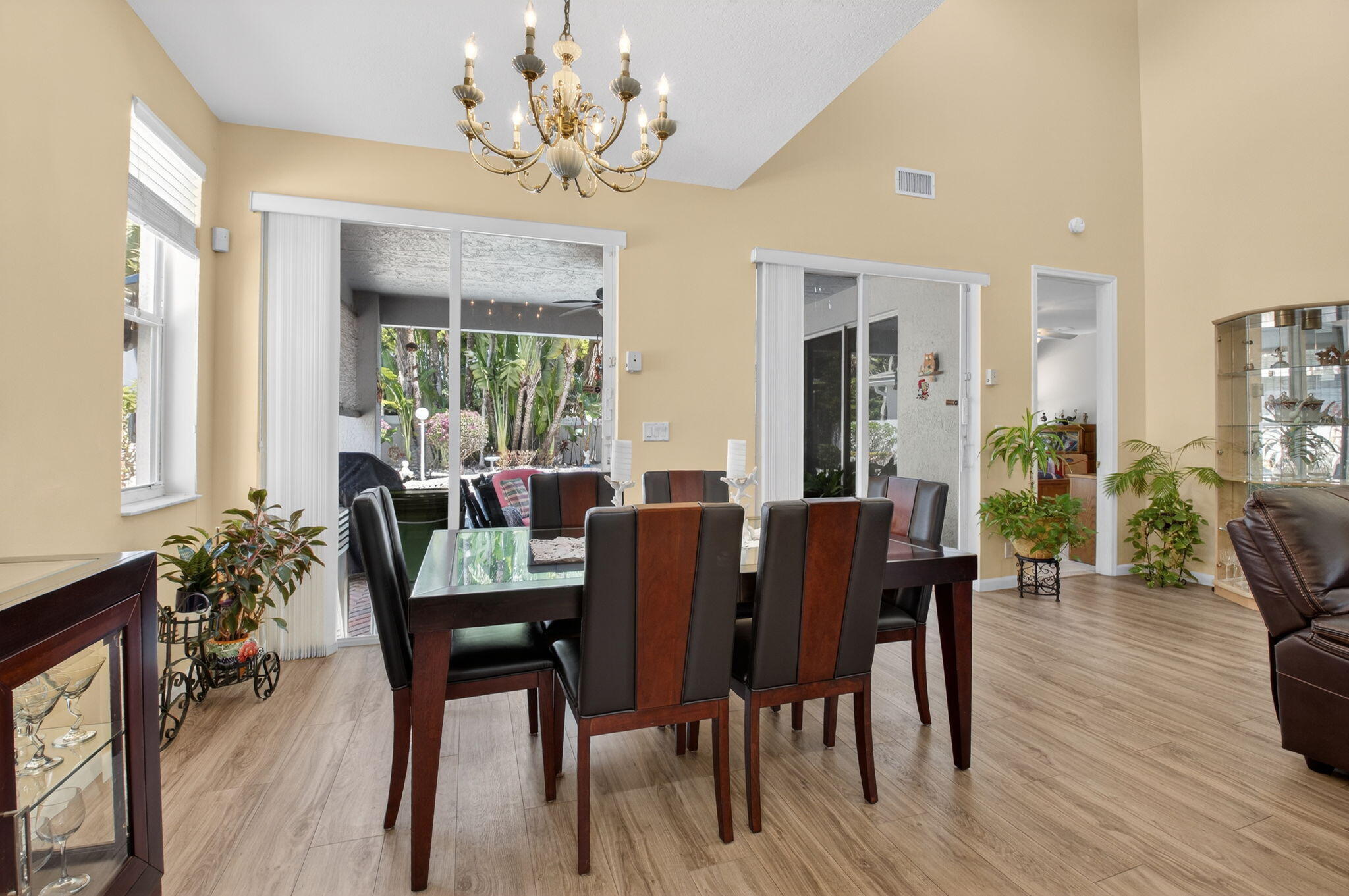 SOUTHAMPTON - Residential