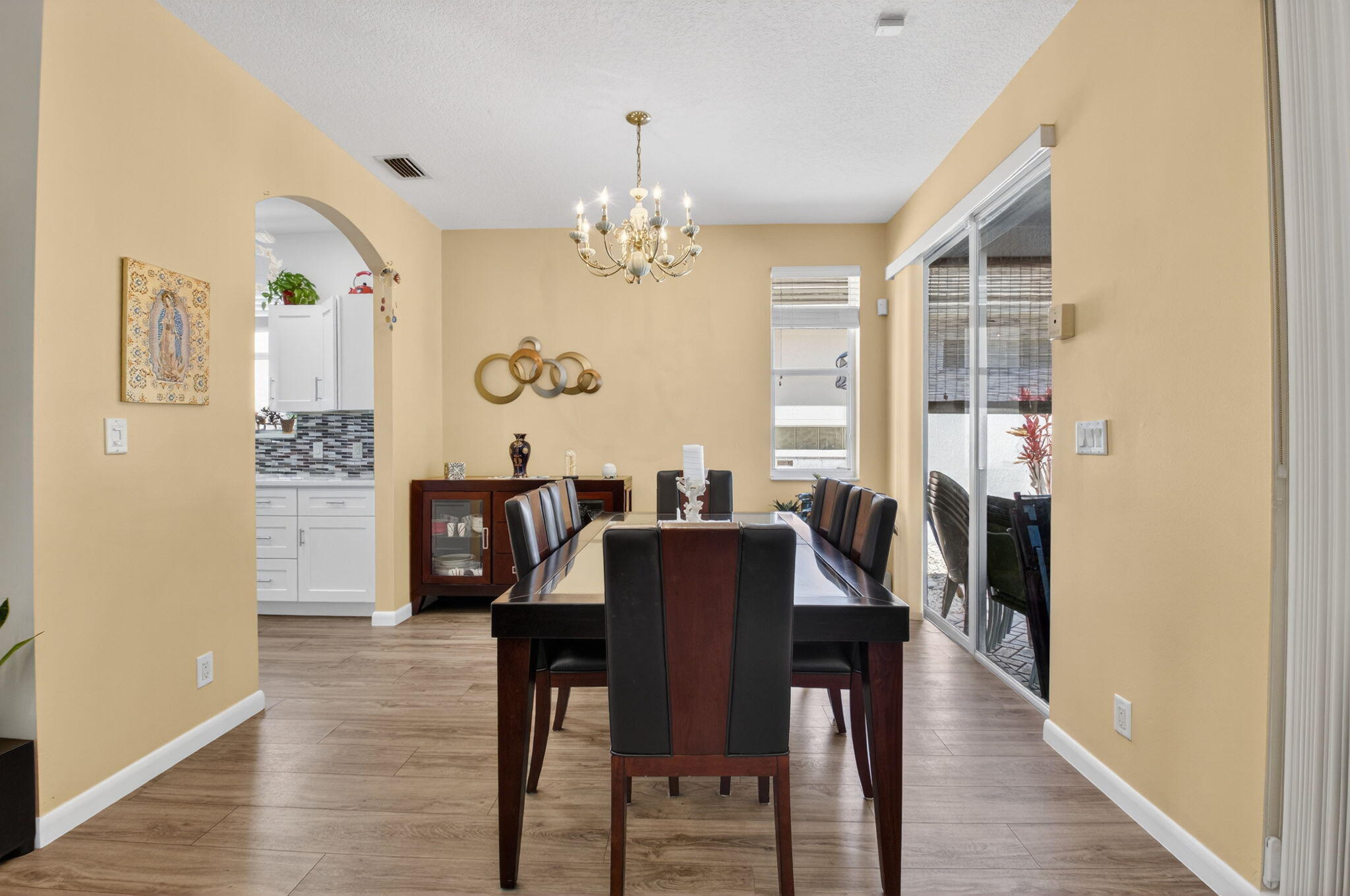 SOUTHAMPTON - Residential