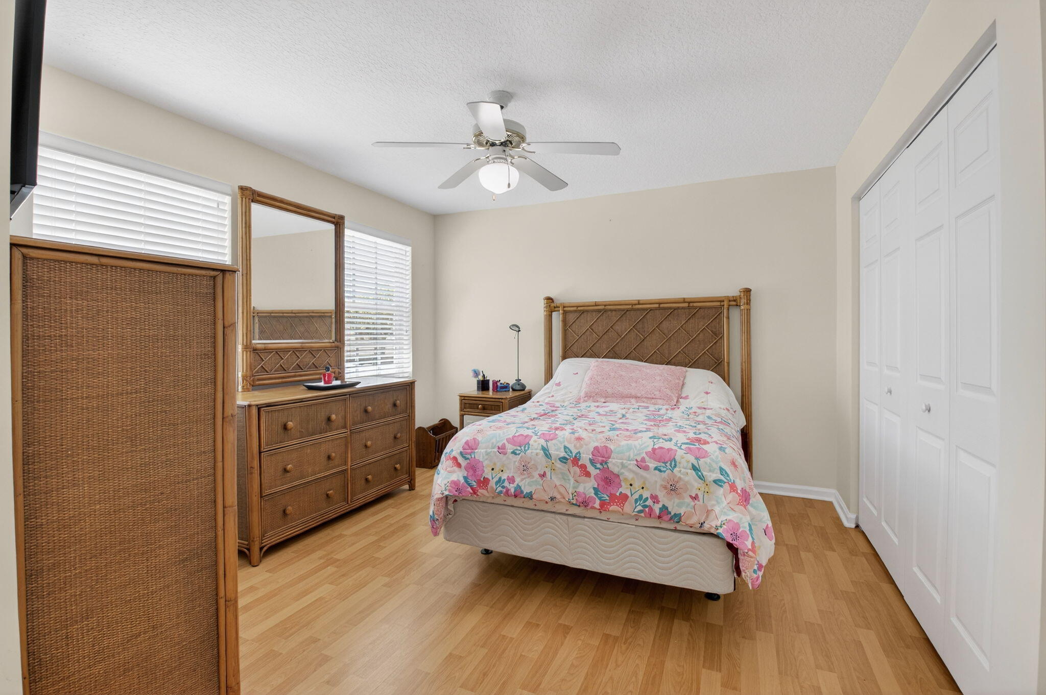 SOUTHAMPTON - Residential