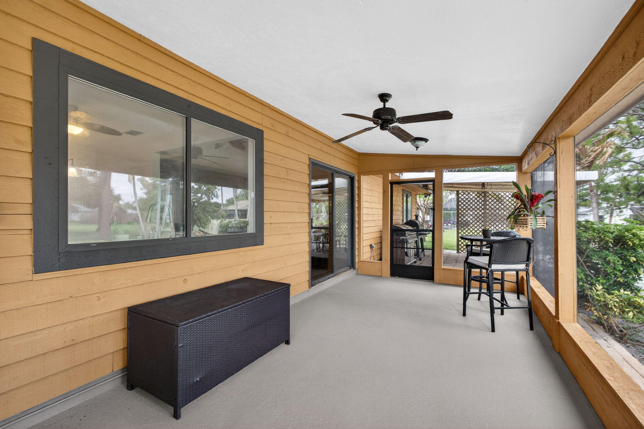 PARAMOUNT ESTATES - Residential