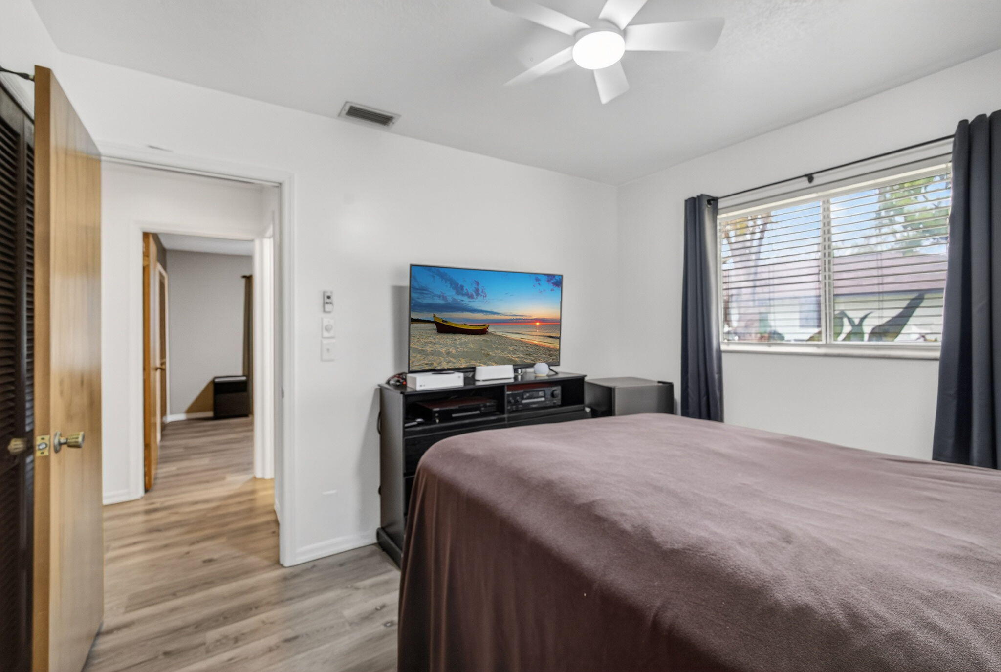 PARAMOUNT ESTATES - Residential