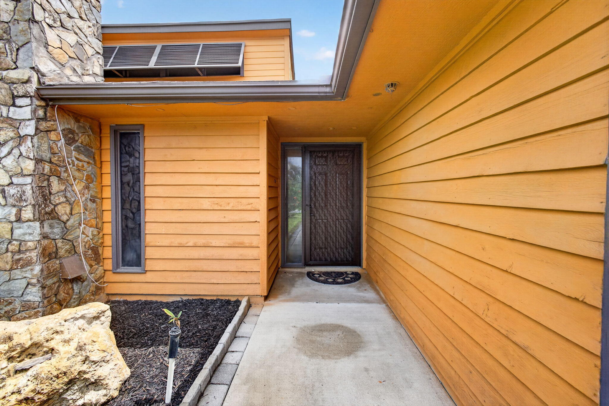 PARAMOUNT ESTATES - Residential