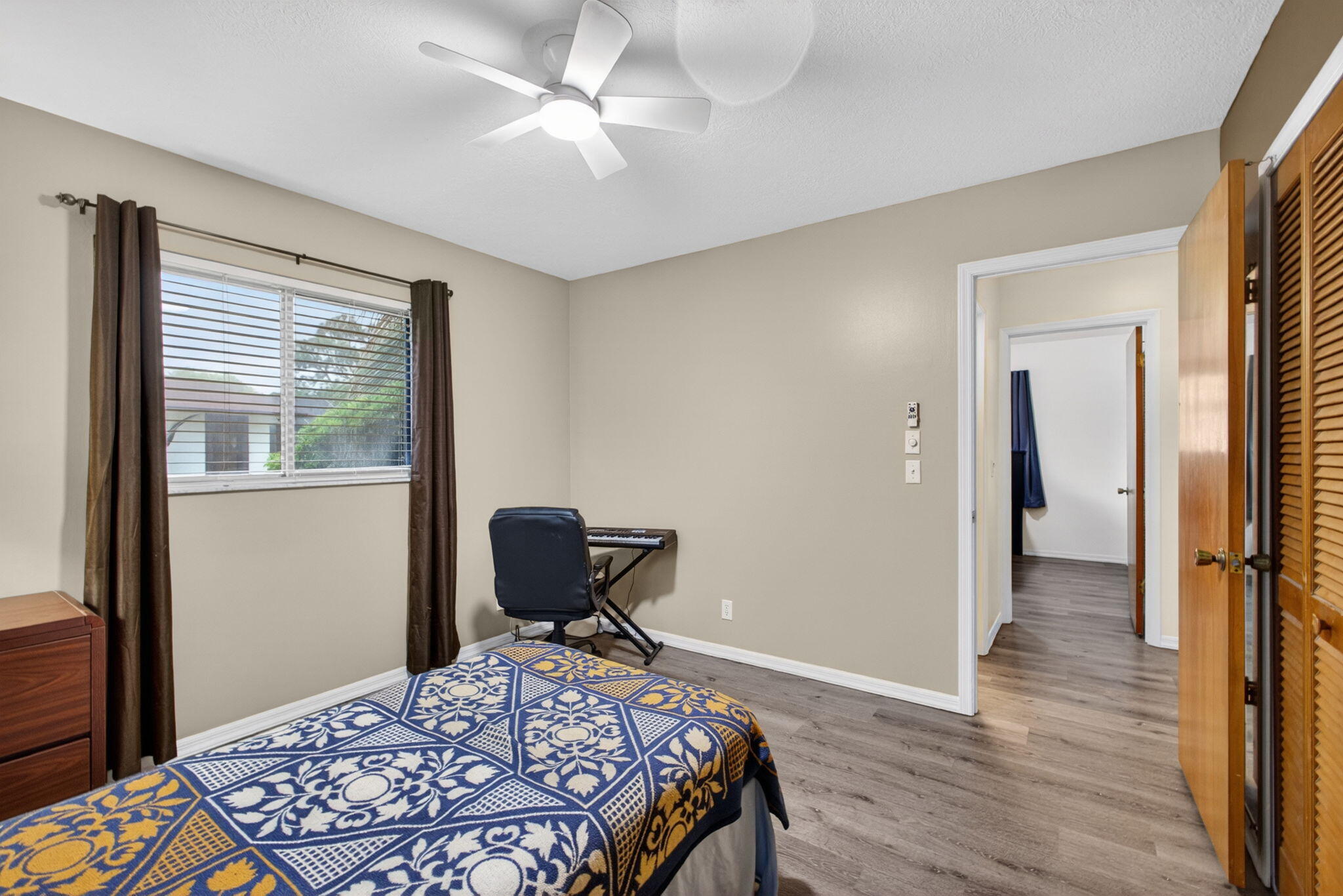 PARAMOUNT ESTATES - Residential