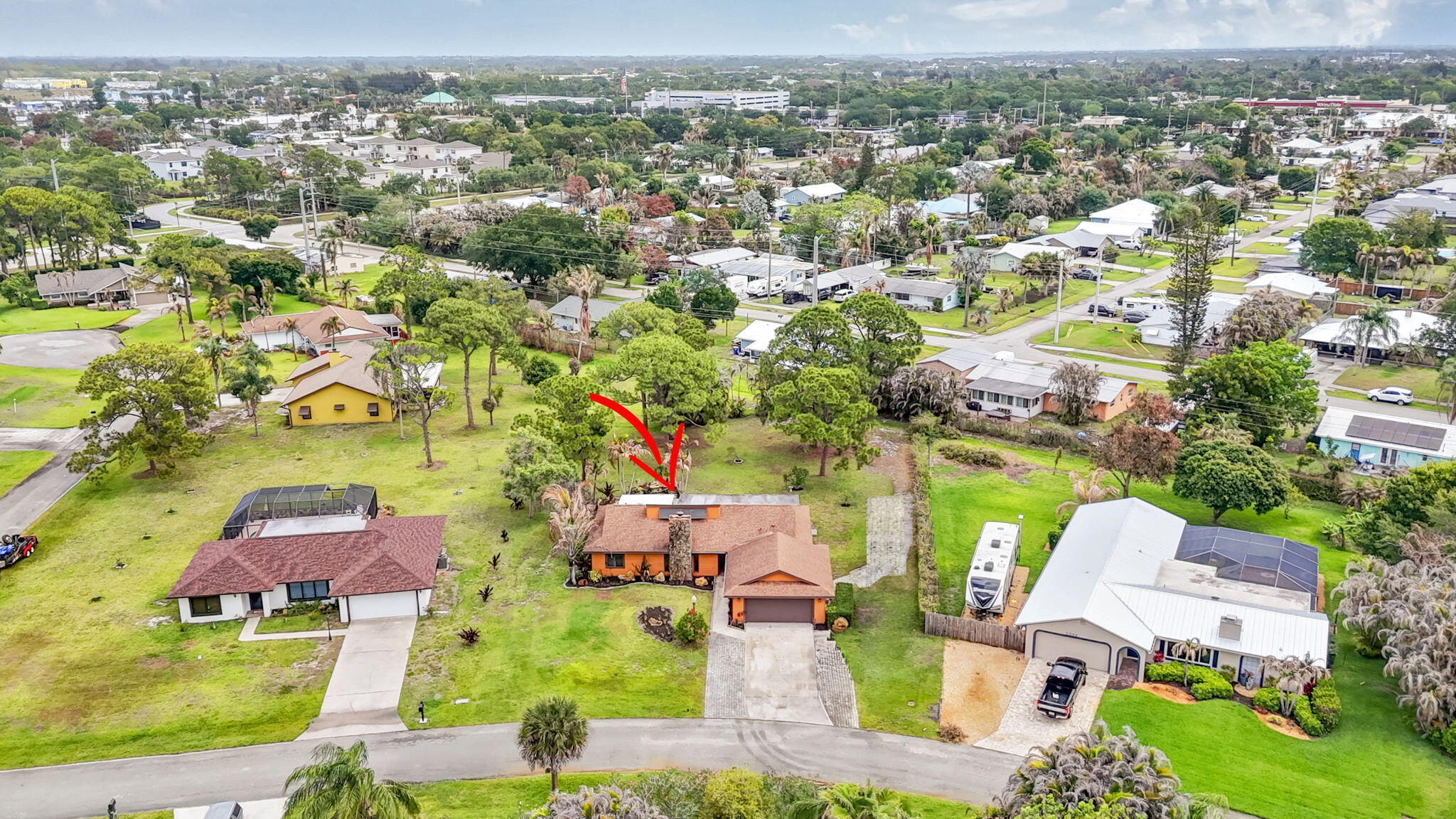PARAMOUNT ESTATES - Residential