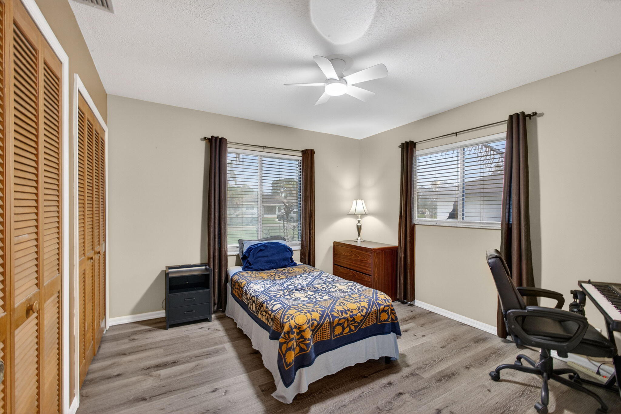 PARAMOUNT ESTATES - Residential