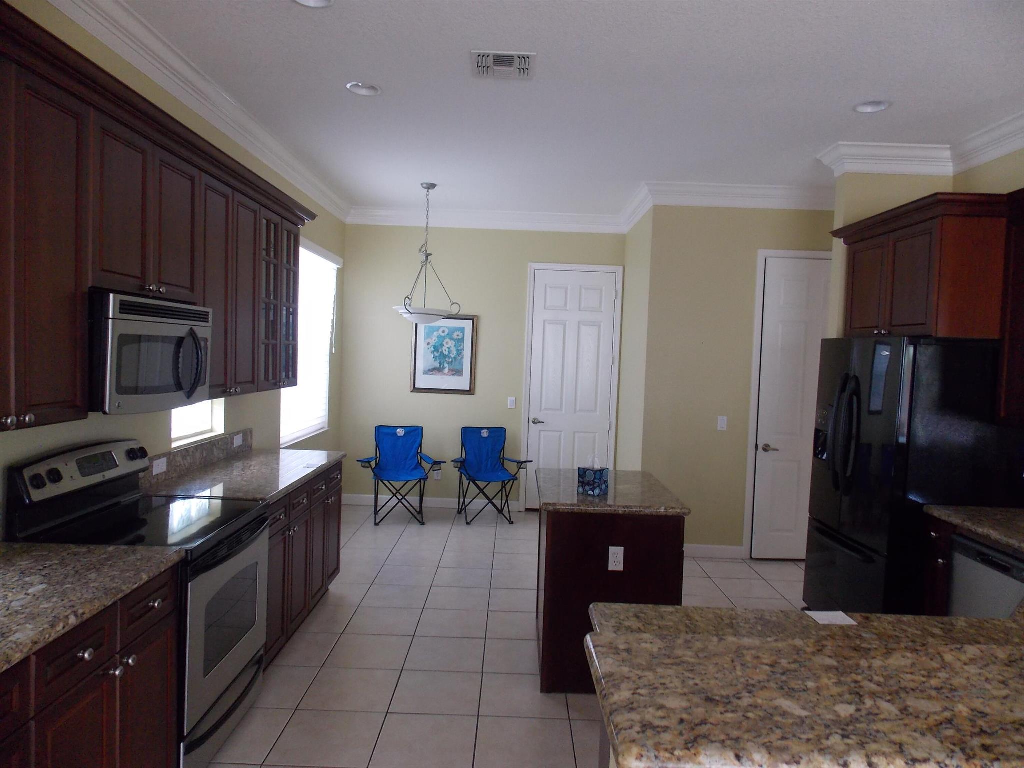 ST JAMES GOLF CLUB POD E - Residential Lease