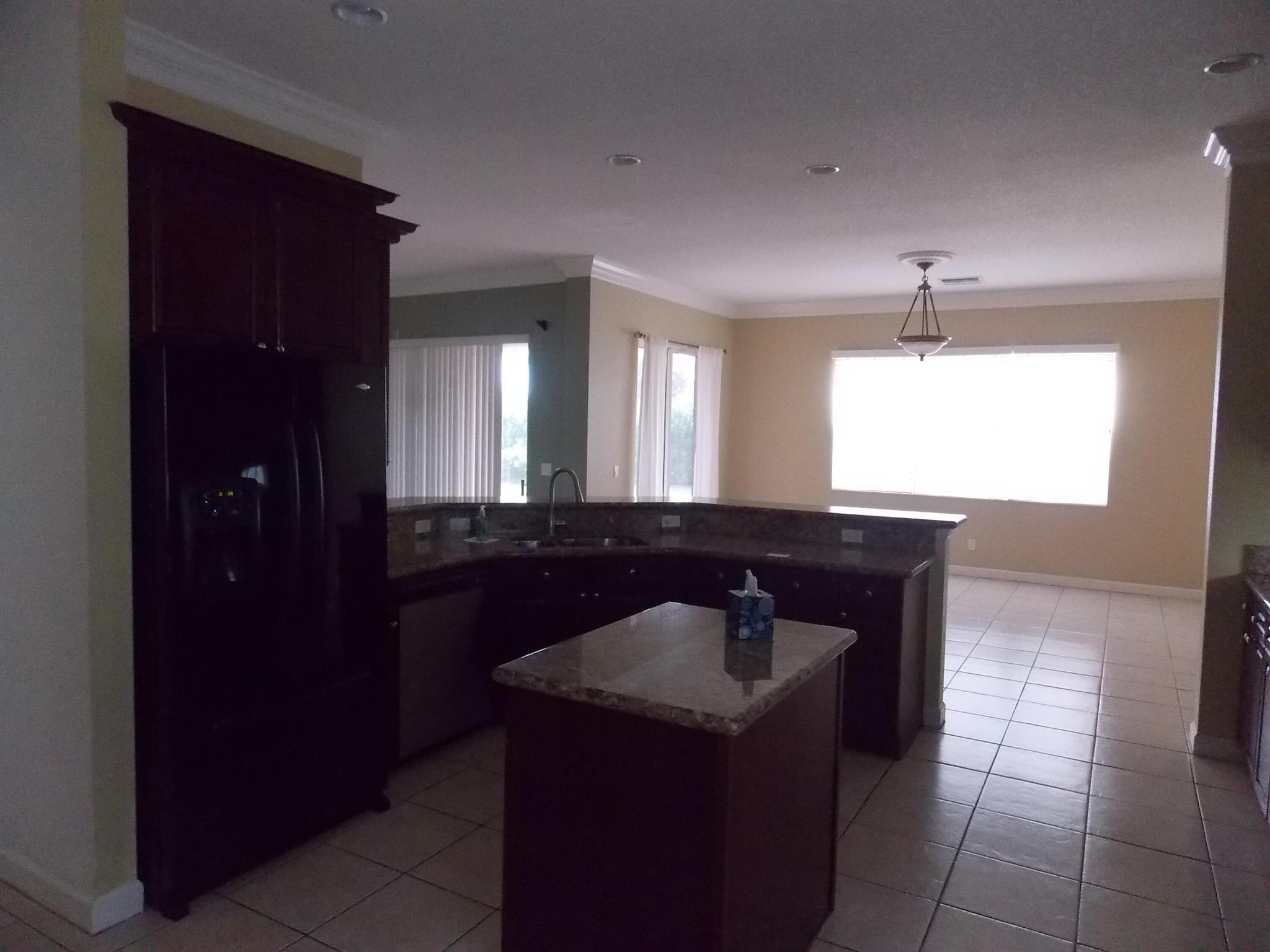 ST JAMES GOLF CLUB POD E - Residential Lease