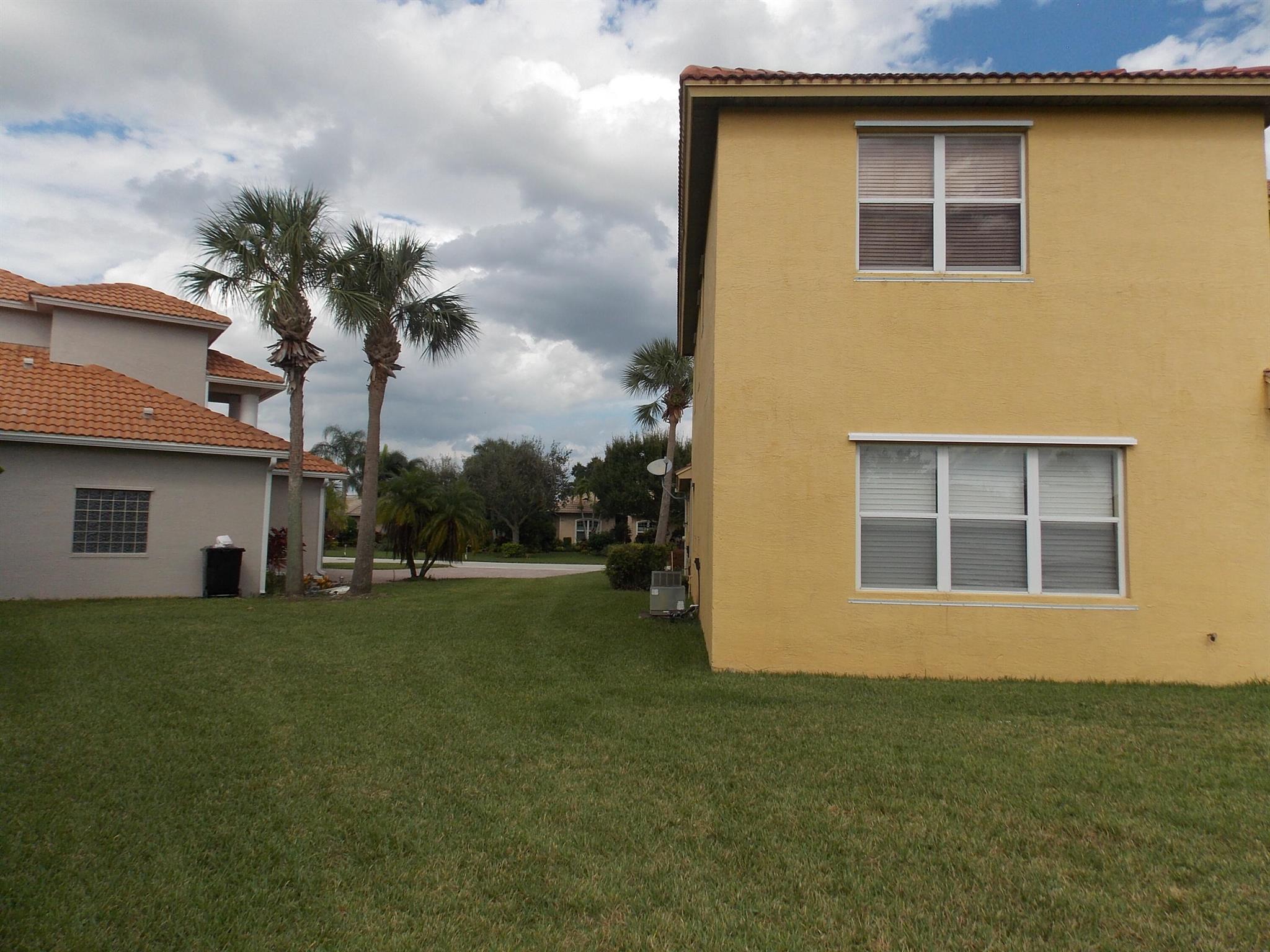ST JAMES GOLF CLUB POD E - Residential Lease